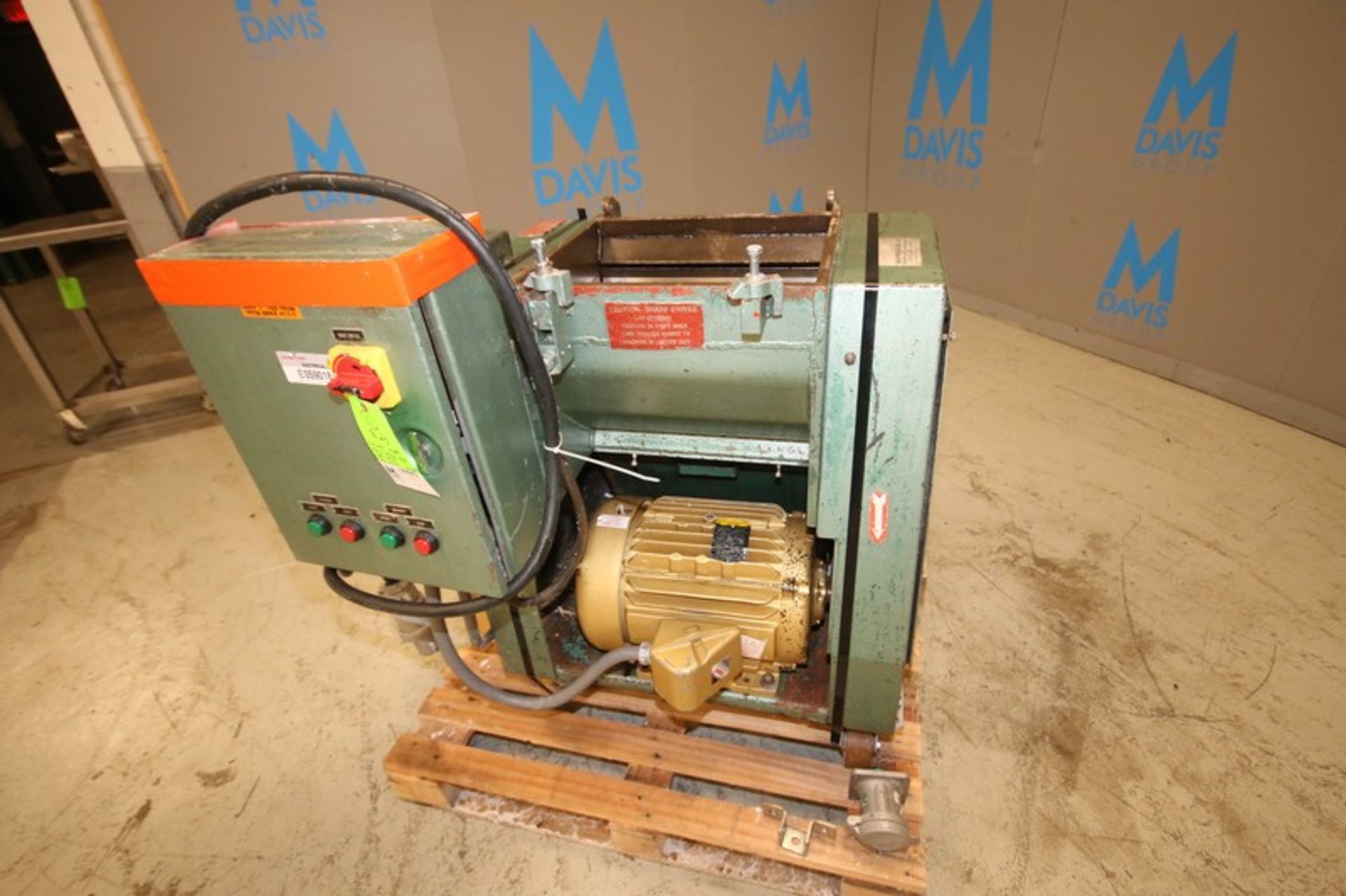 Foremost HDPE Resin Regrinder, Model SHD6, SN 26511, with 20hp/1765 rpm Motor with Controls, 230/