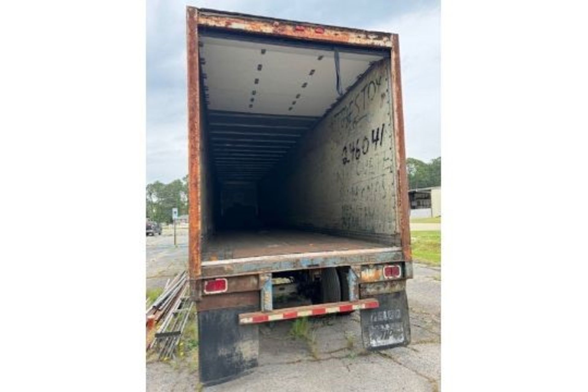 Approx. 53 ft. Dry Van Trailer with Like New Roll Up Door - Image 4 of 4