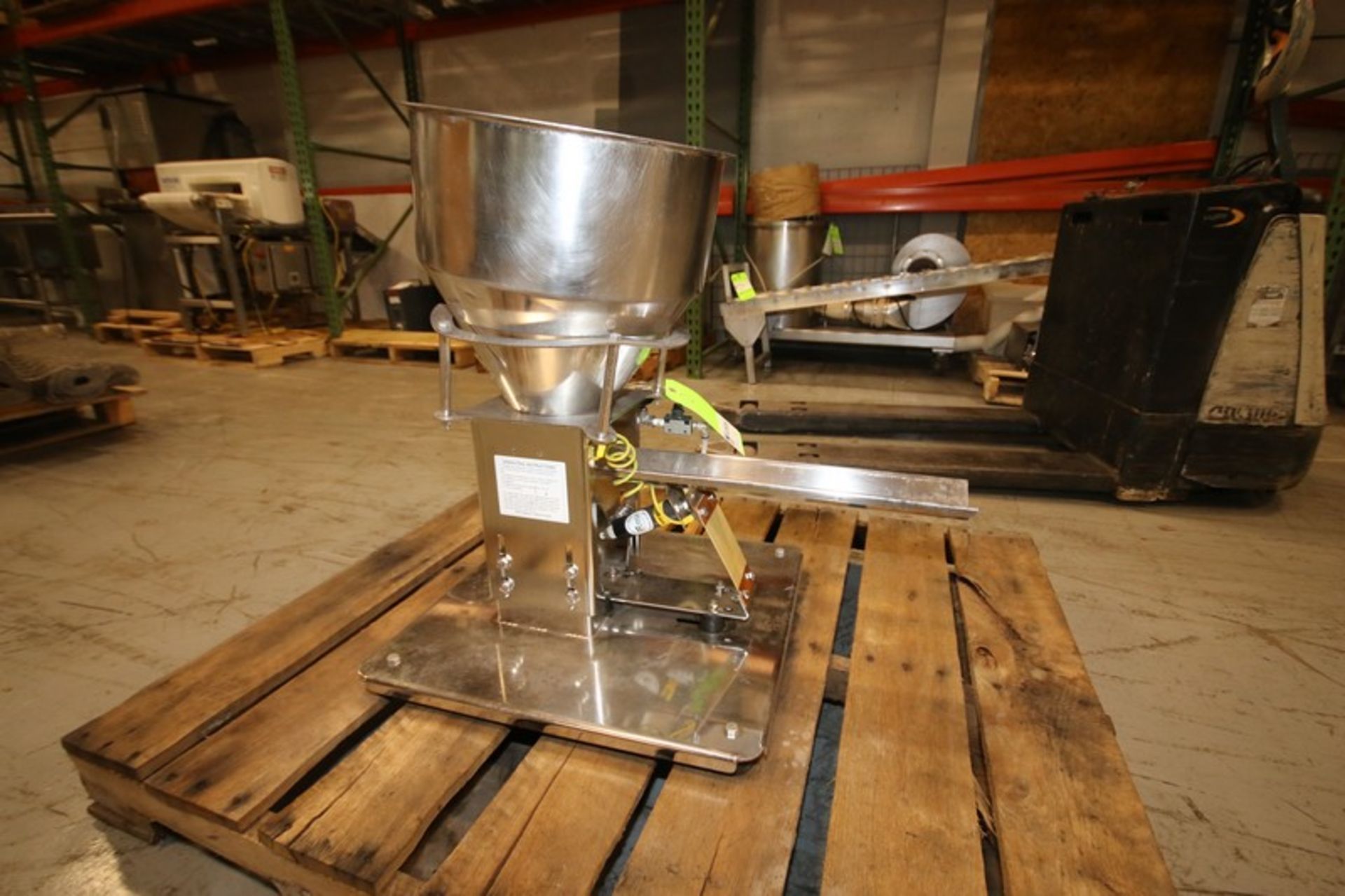 S/S Vibratory Feeder w/ 24" L x 3" W Vibratory Platform, w/ 14" W x 14" L Cone Bottom Hopper (INV# - Image 3 of 3