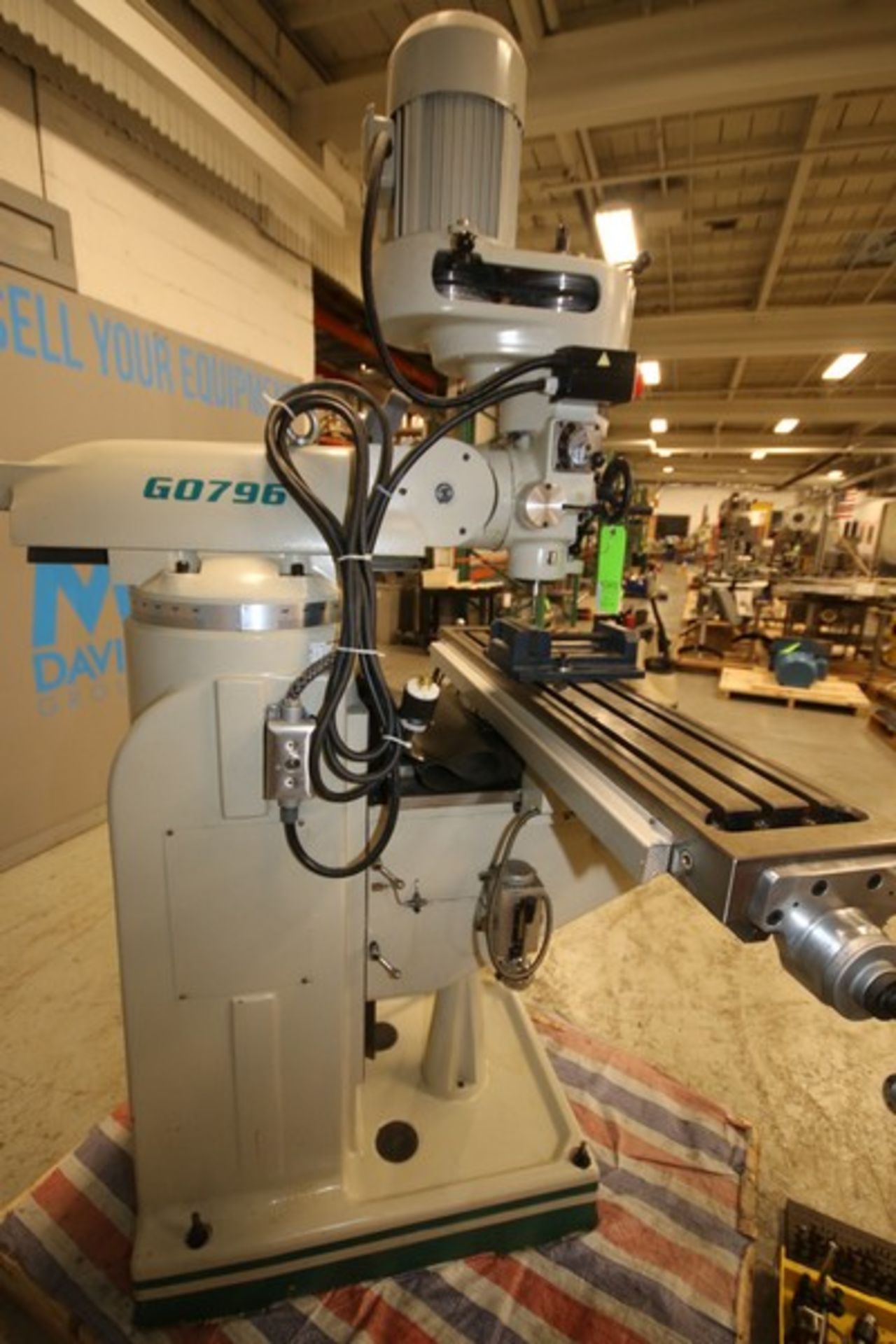 2021 Grizzly 9" x 49" Vertical Milling Machine, Model G0796, SN A200492, with Goxh LCD i500 Touch - Bild 9 aus 13