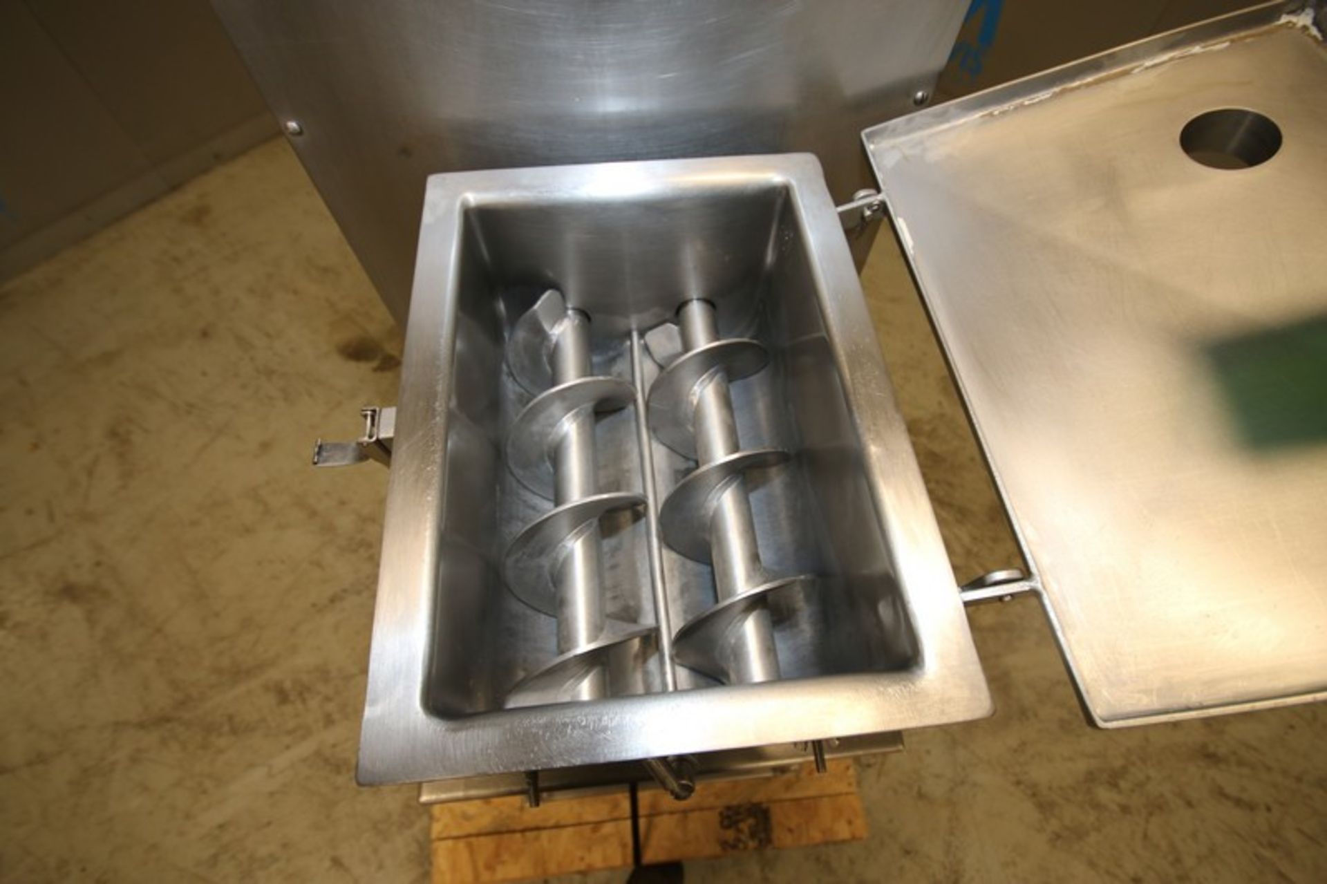 Custom Stainless Equipment Company R&D Jacketed S/S Dual Auger Mixer, Model CDB-0412-FJ, SN 82201, - Image 3 of 9