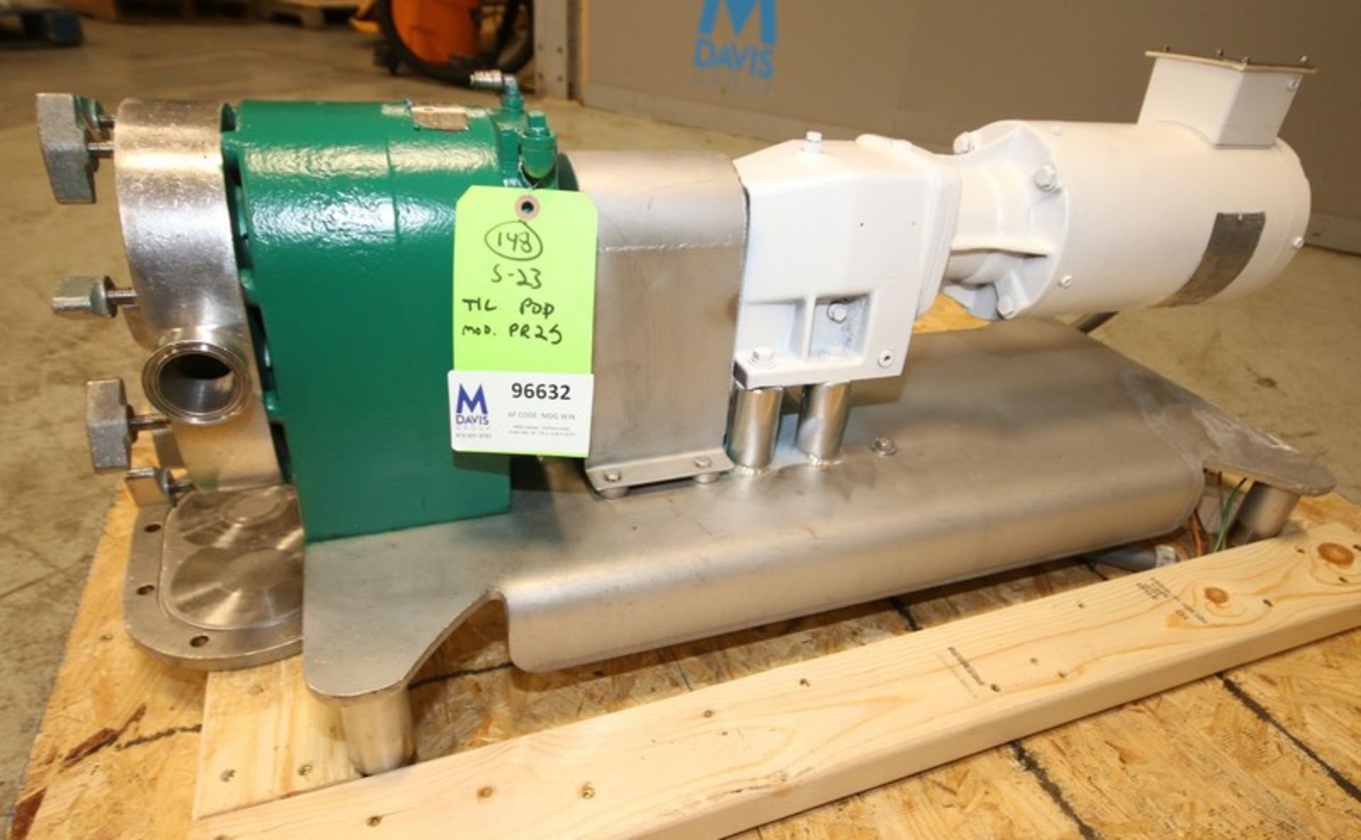 Tri Clover Positive Displacement Pump, Model PR25-1 1/2M-UC4-ST-S, S/N X3883, with 1 1/2" CT Head - Image 8 of 10