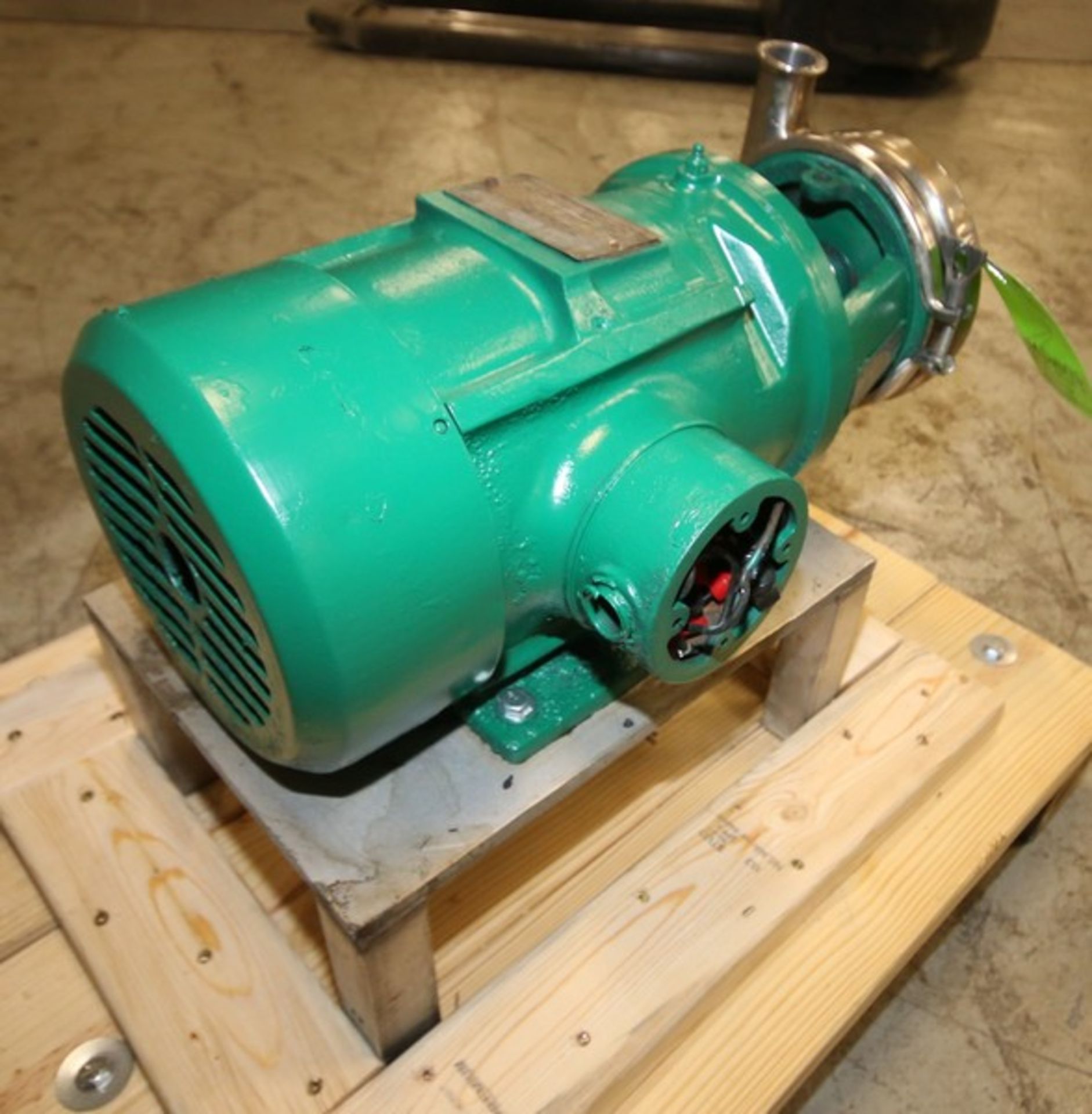 Tri-Clover 3 hp Centrifugal Pump, M/N C218MF18T-S, S/N K6632, with Aprox. 2" x 1-1/2" Clamp Type - Image 3 of 6