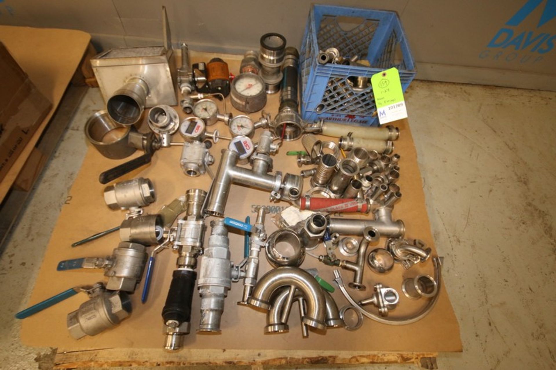 Pallet of Assorted S/S Fittings & Valves, Including Ball Valves, Butterfly Valves, Gauges,
