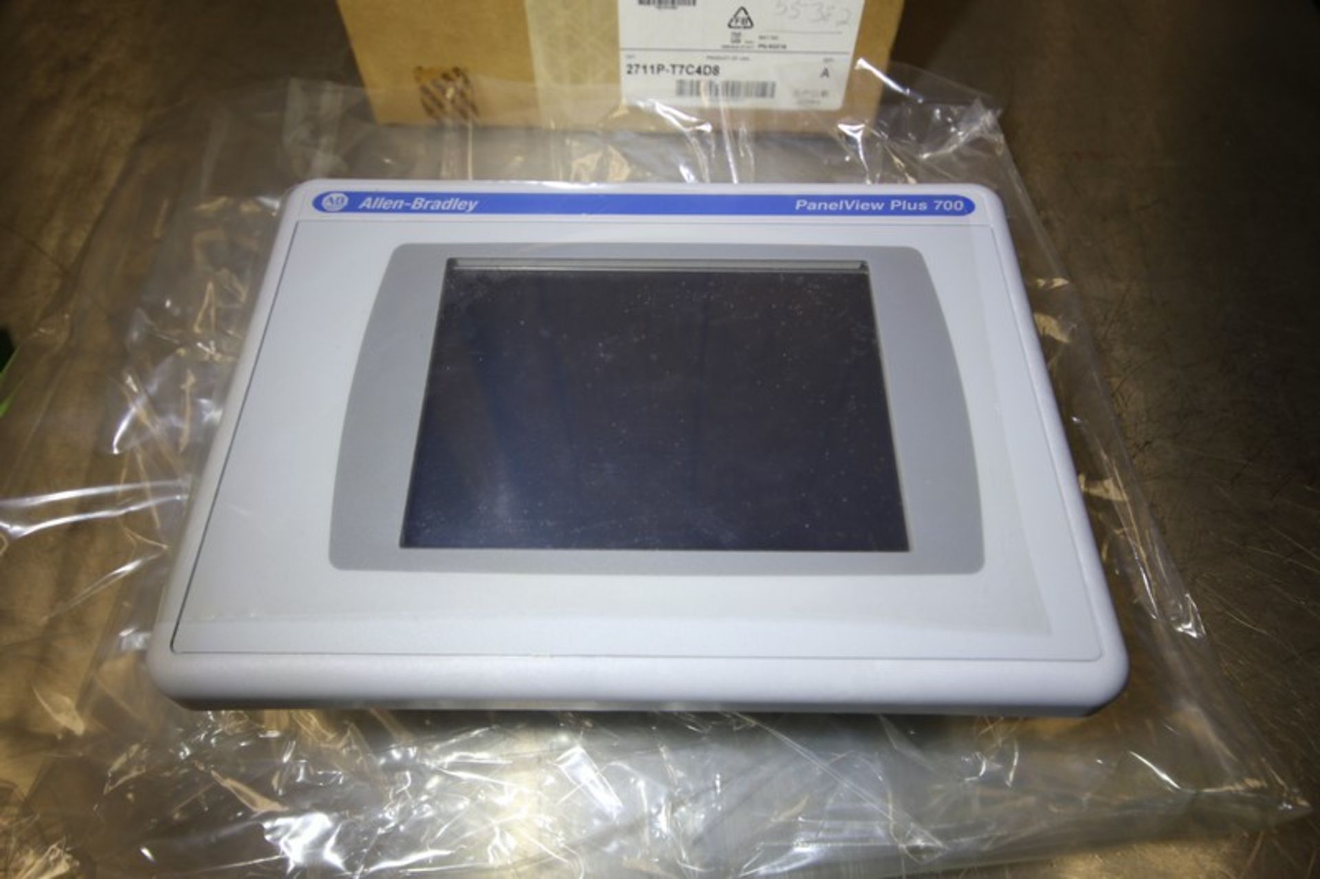 New Allen Bradley 6.5" Panelview Plus 700 Display, Cat. No. 2711P-T7C4D8 Series A (INV#88424)( - Image 2 of 3