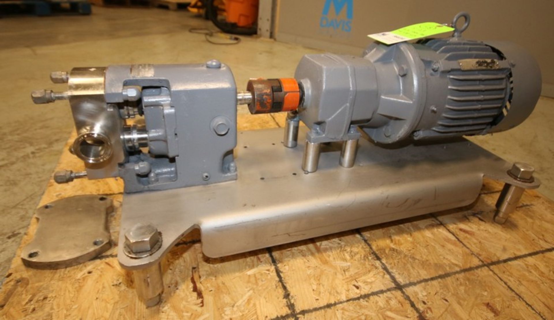 Alfa Laval Positive Displacement Pump, Mode GHP 1015, SN 1004014, with 1.5" CT Head, Rotors, US - Image 7 of 10