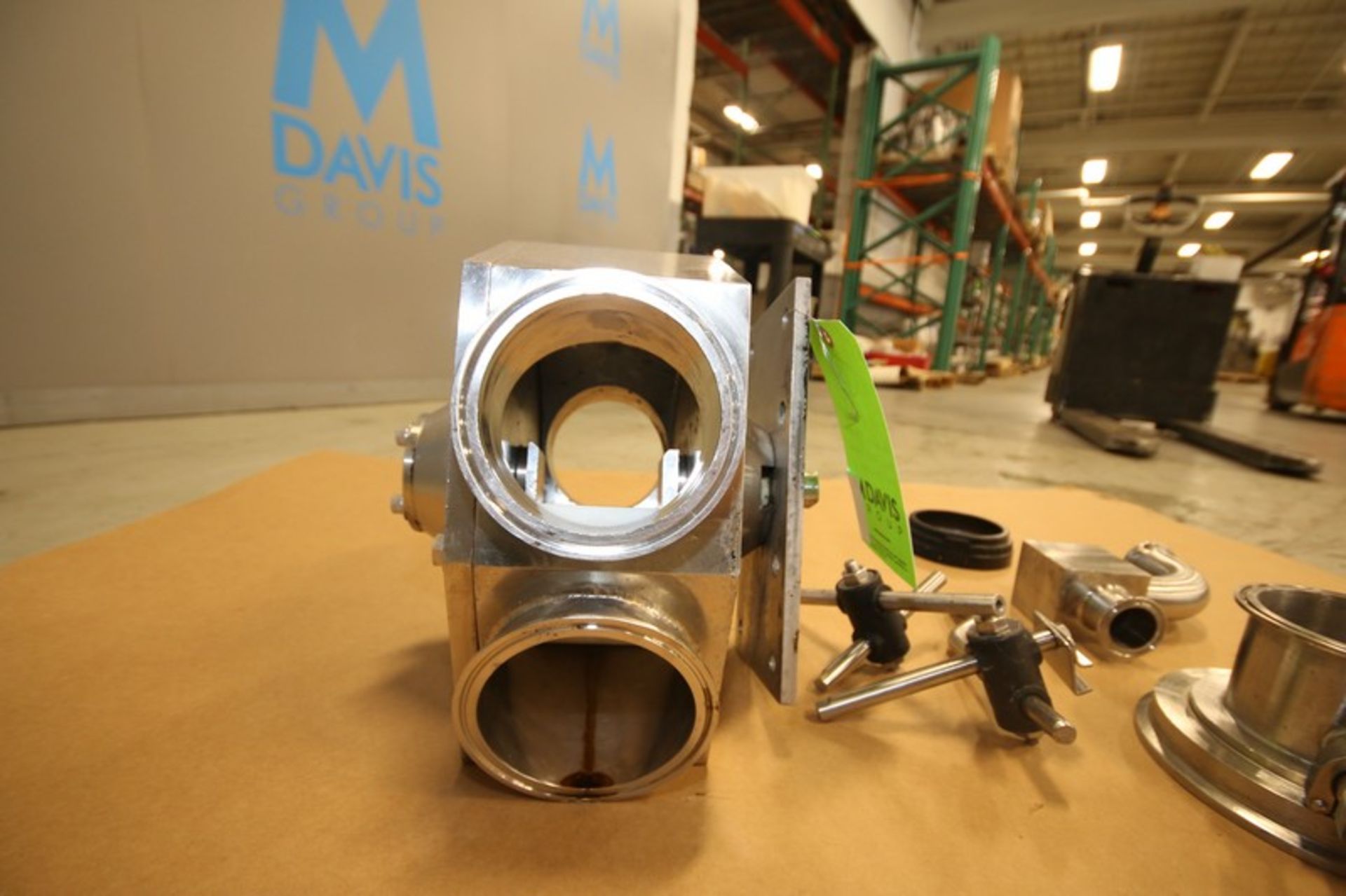 Karl Schnell P10 Stuffer Parts with S/S Valve & Fill Nozzle (INV#99132) (Located @ the MDG Auction - Image 2 of 3