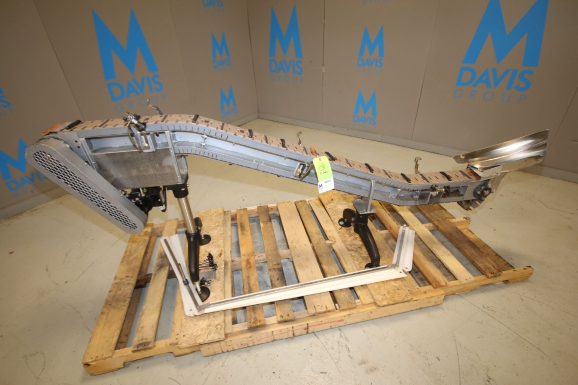 88" L x 4.5" W x 18" to 36" H S/S Product Conveyor with Rex Type Plastic Chain with Adjustable