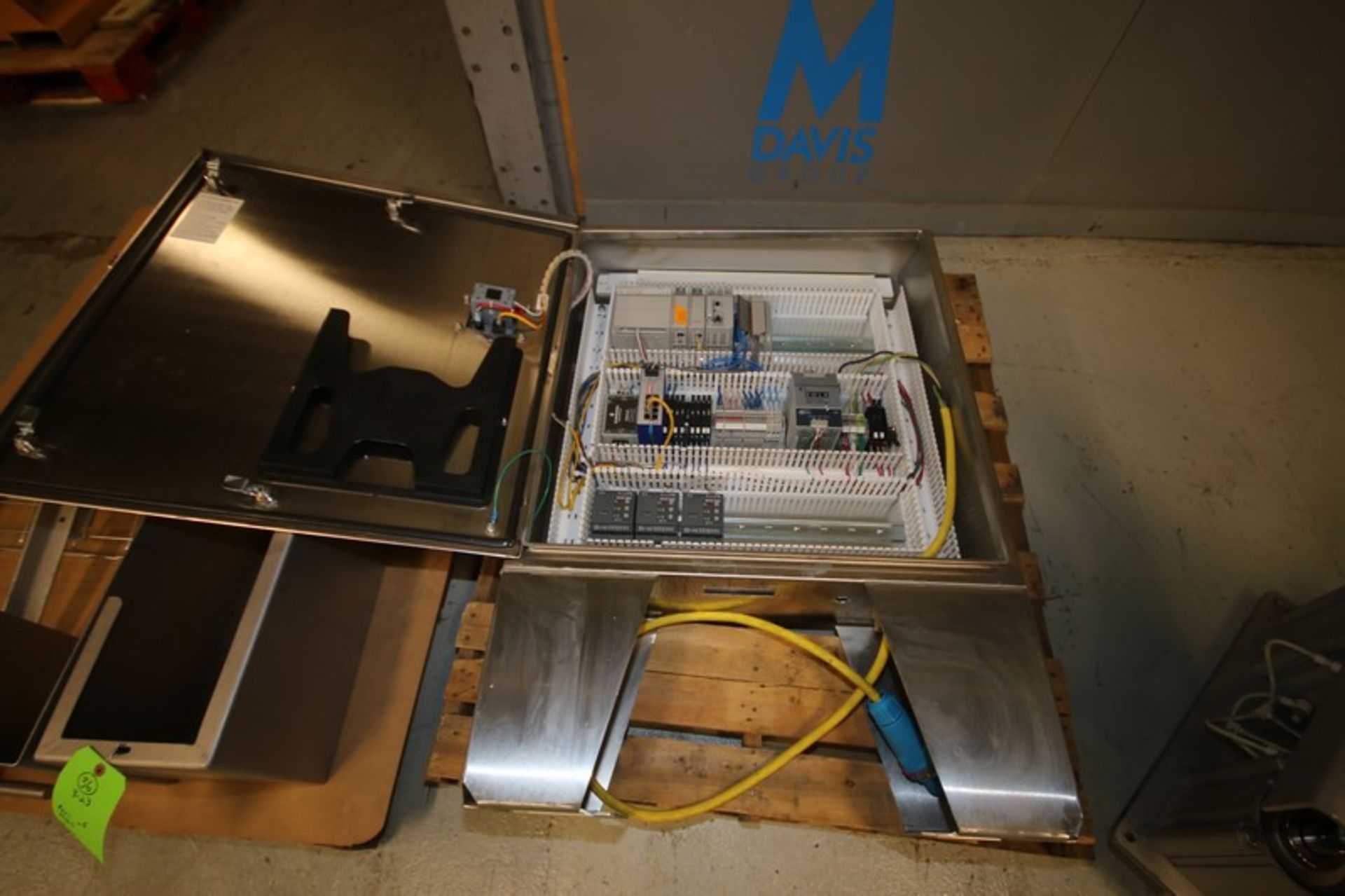 CVP Systems 3-Station Bag Filler / Sealer 2013 Marchant Schmidt, 7' L x 24" W x 65" H Weigh - Bild 12 aus 15
