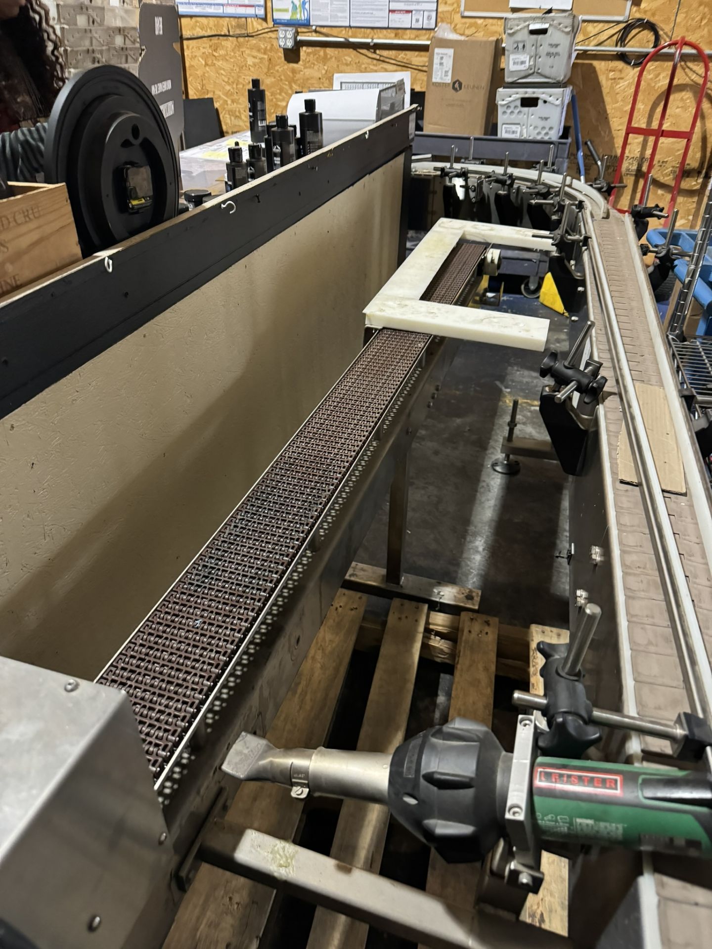 Marburg Industries Neck Bander, M/N CR-6000, 220 Volts, On 8 ft. Straight Section of Conveyor (LOCAT - Image 4 of 11