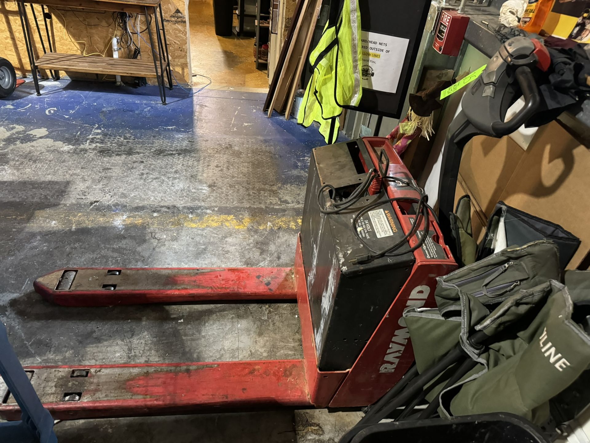Raymond Walk Behind Electric Pallet Jack, with Battery (LOCATED IN MARTINSBURG, WV) - Image 4 of 4