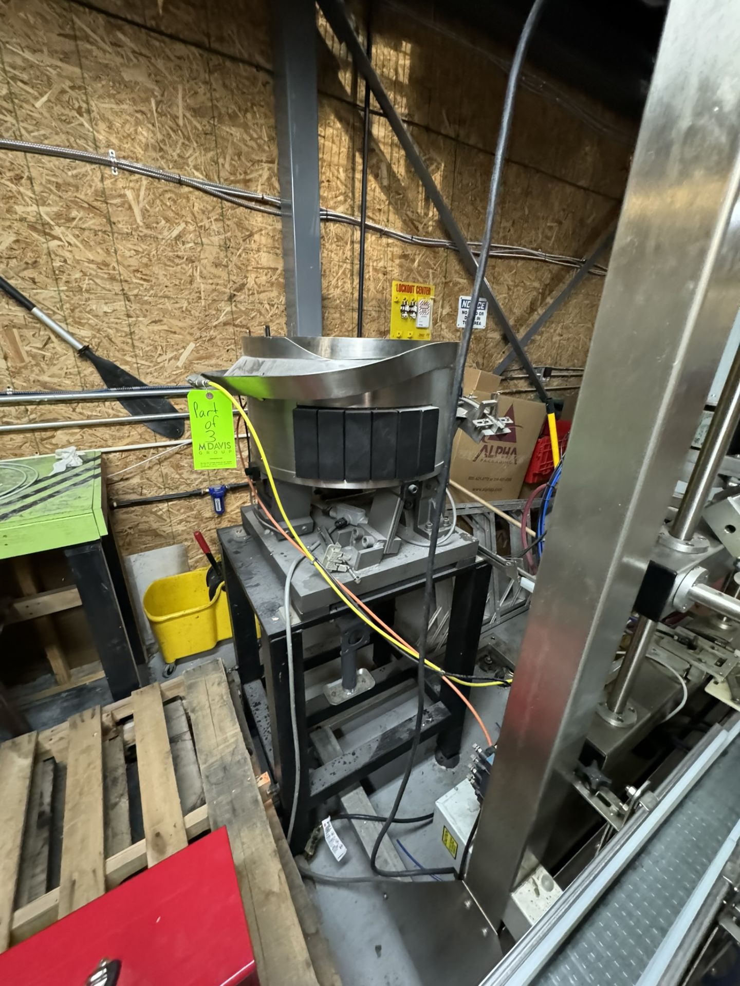 2018 Liquid Packaging Solution Plugger/Corker, S/N 17091754, with Infeed Unscrambler, & Straight - Image 3 of 12