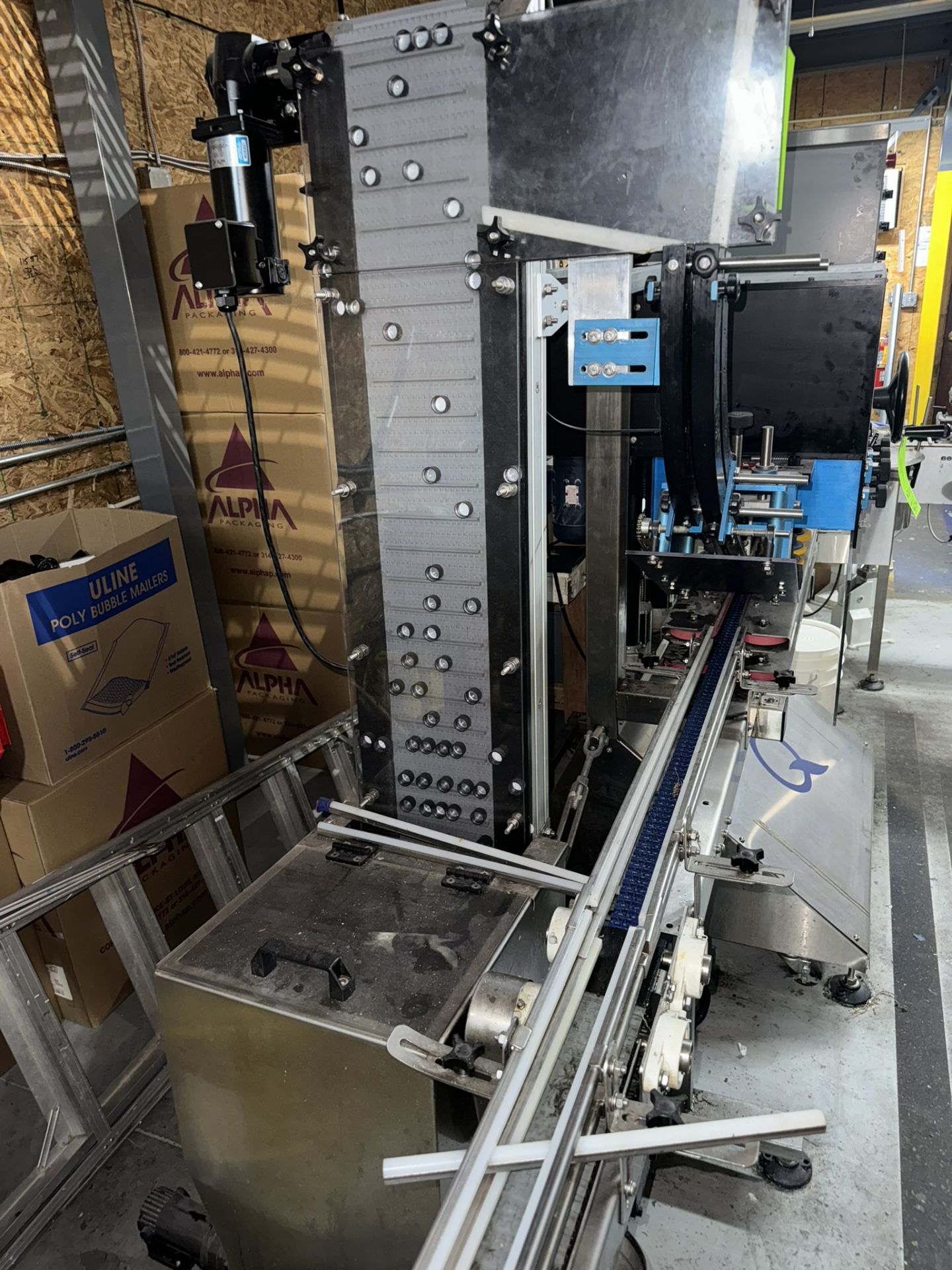 2018 Liquid Packaging Solutions Capper, S/N 1709175, 240 Volts, 1 Phase, with Incline Cap Feed - Image 4 of 12