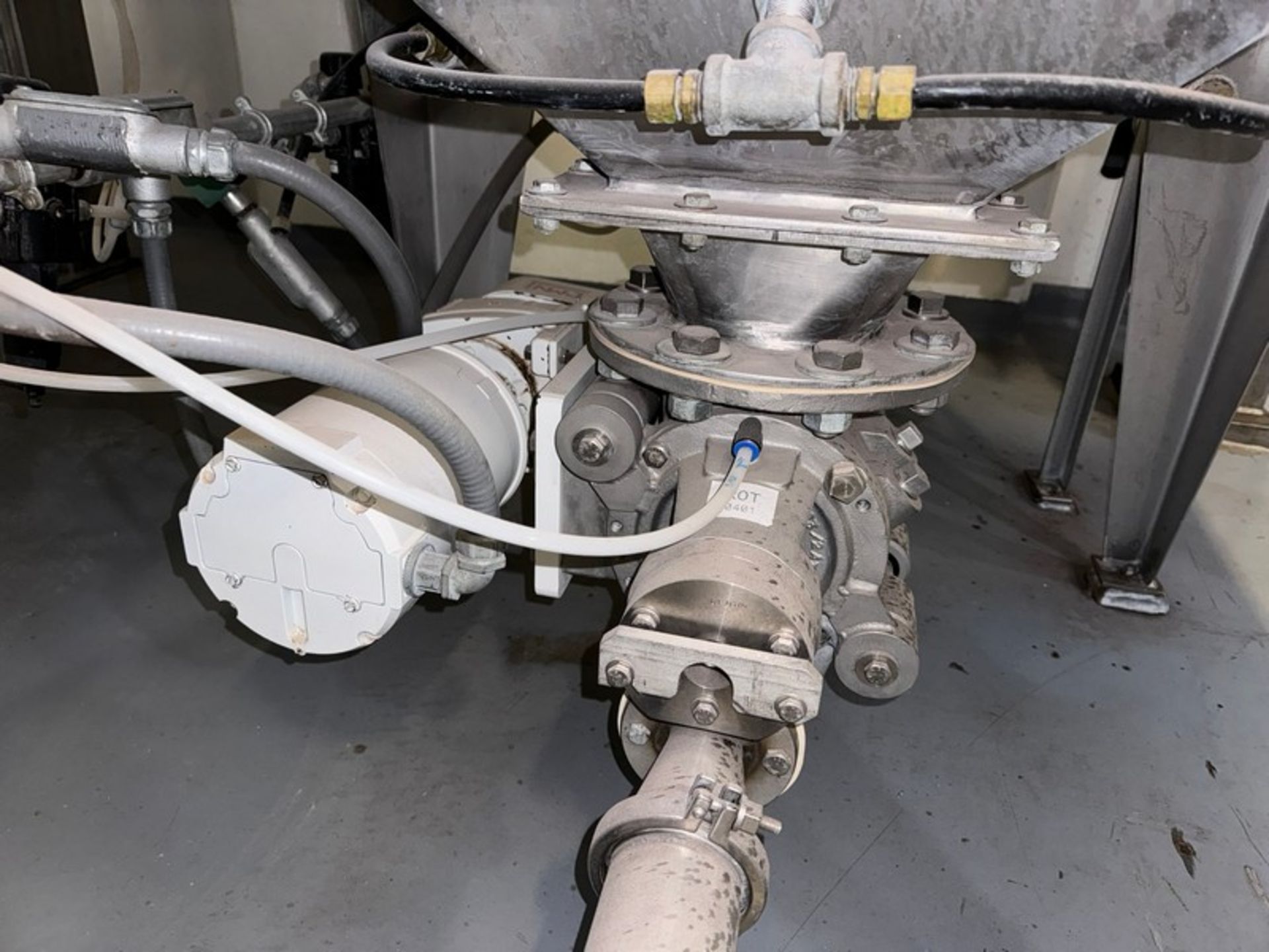 MAC Equipment Inc. S/S Dump Station, with Bottom Mounted S/S Rotary Air Lock Valve (LOCATED IN - Image 4 of 7