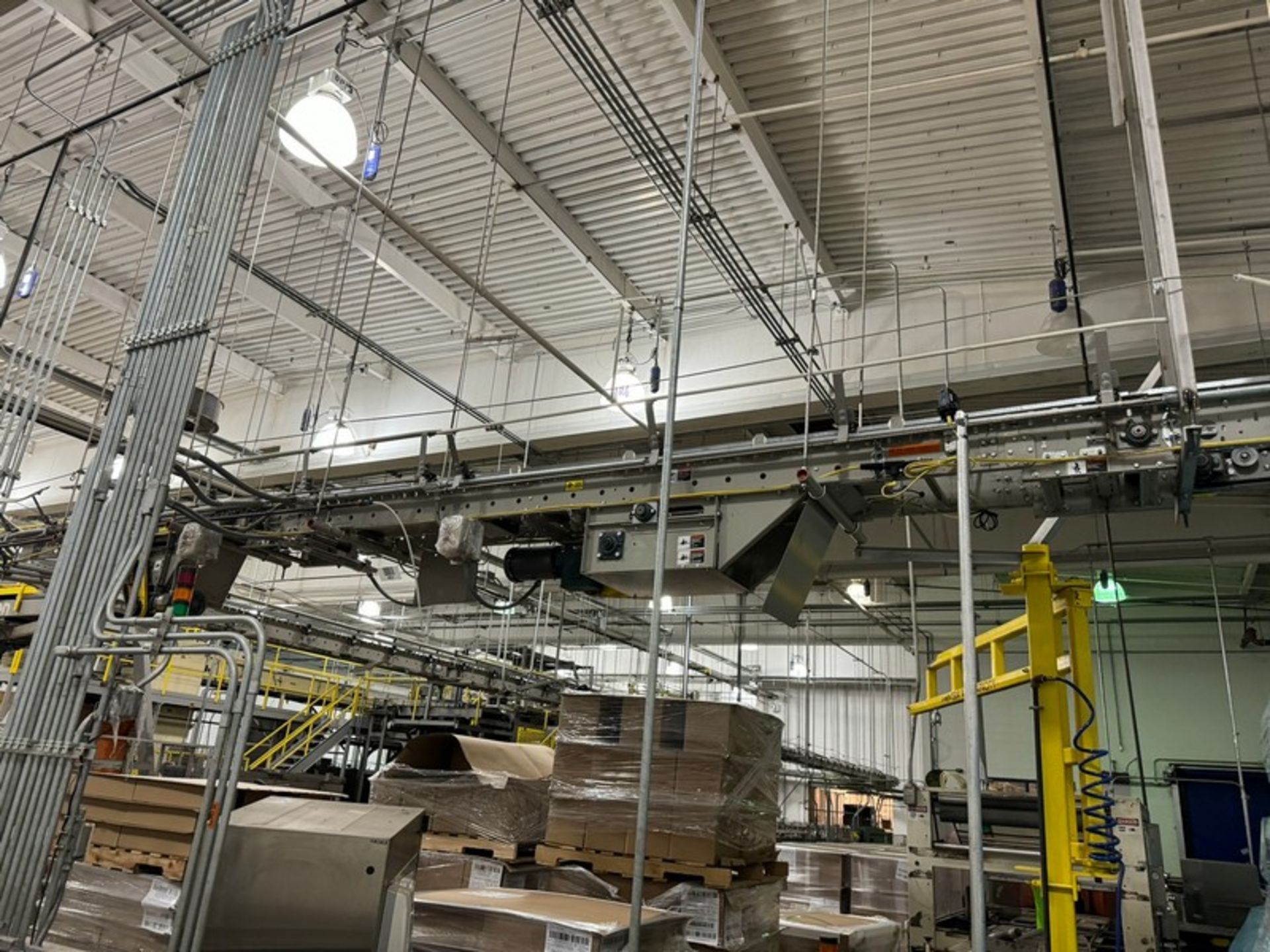 ACS Overhead Roller Conveyor, Total Length: Aprox. (NOTE: ARPAC to Palletizer) (LOCATED IN - Image 11 of 16