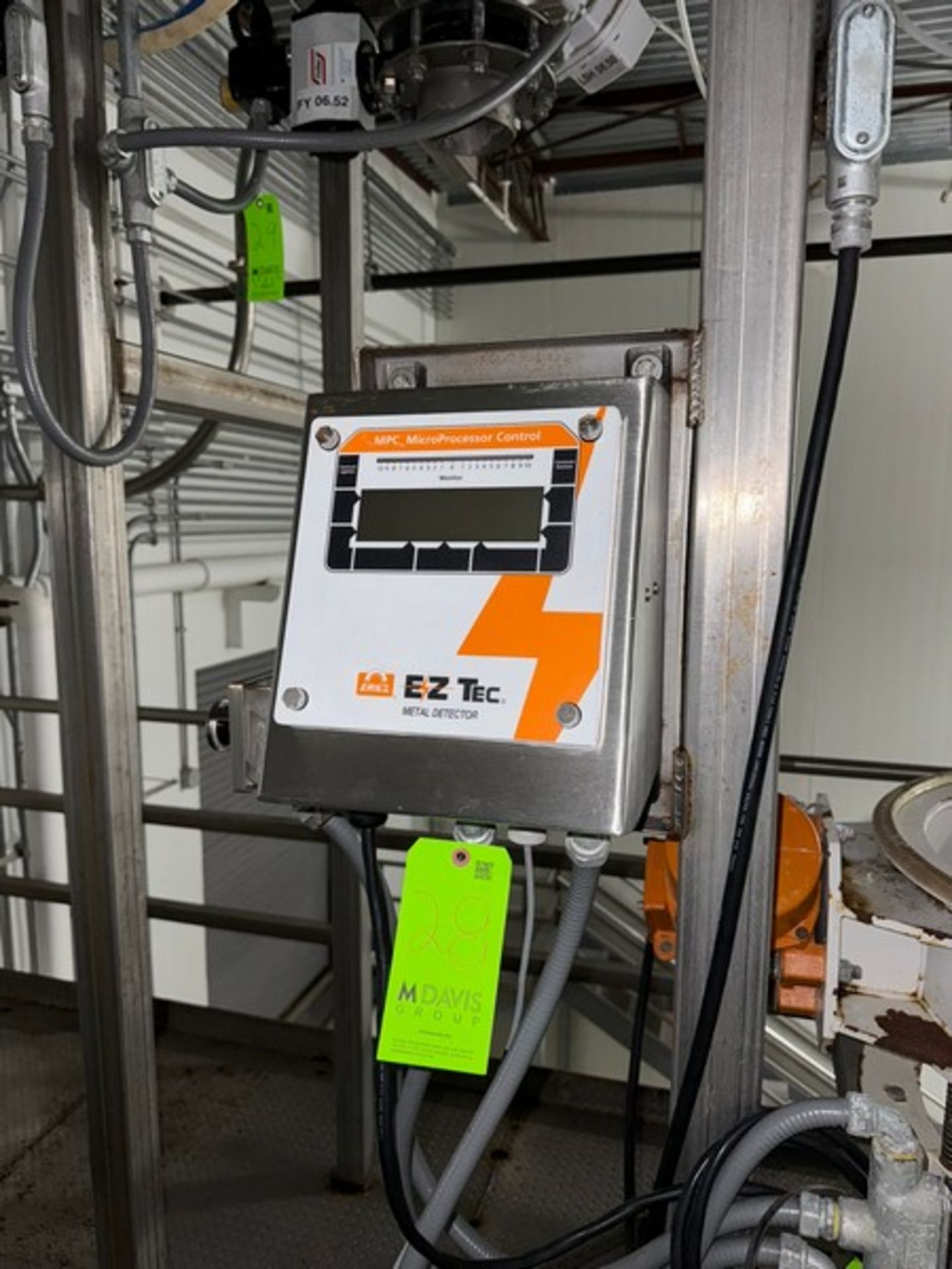 EZ Tec Flo-Thur S/S Metal Detector, Mounted on S/S Stand (LOCATED IN WAVERLY, IA) - Image 2 of 5
