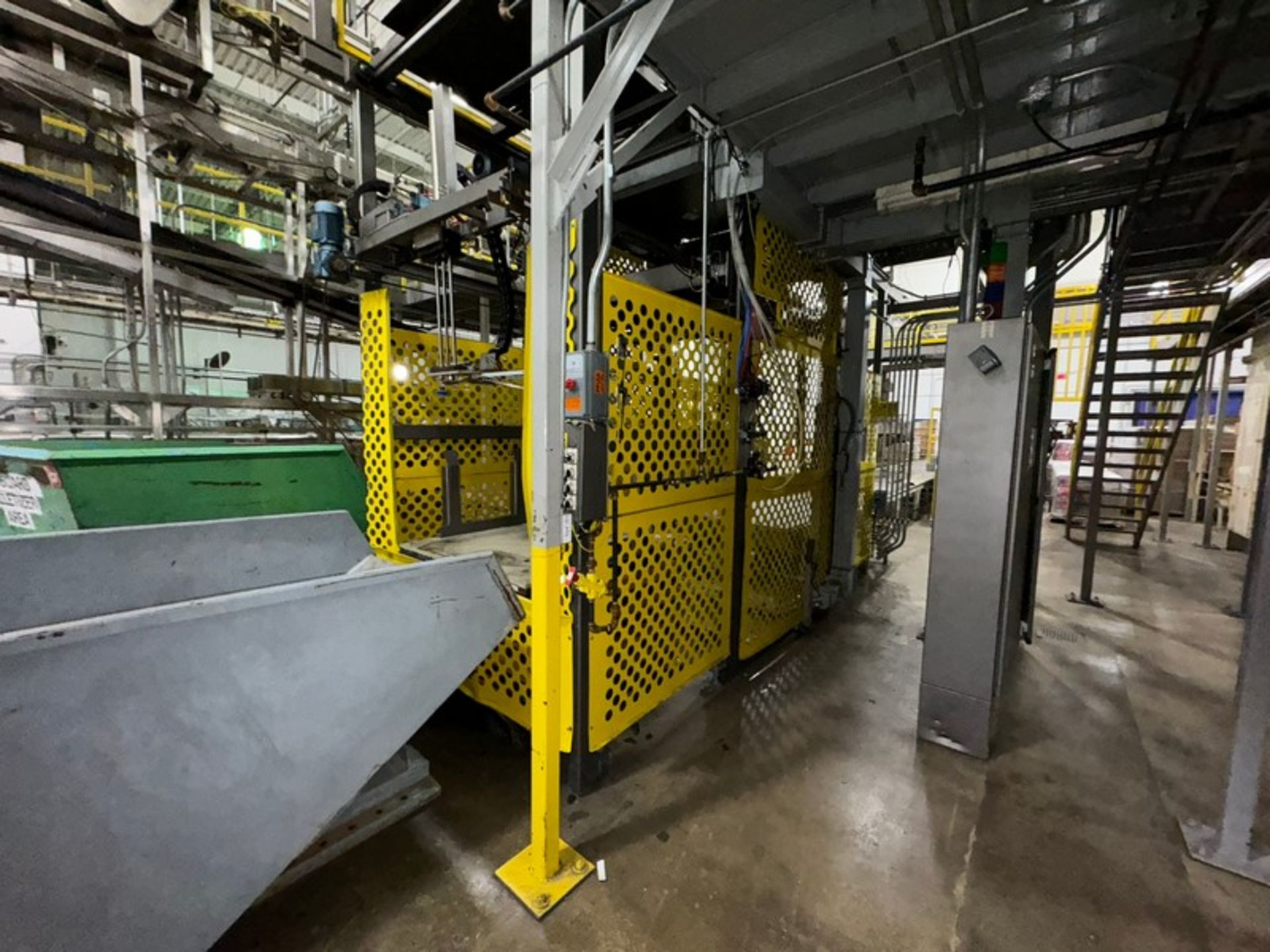 Goldco Palletizer, M/N H3060, S/N U0391266, with Double Door Control Panel, with Allen-Bradley 12- - Image 9 of 19