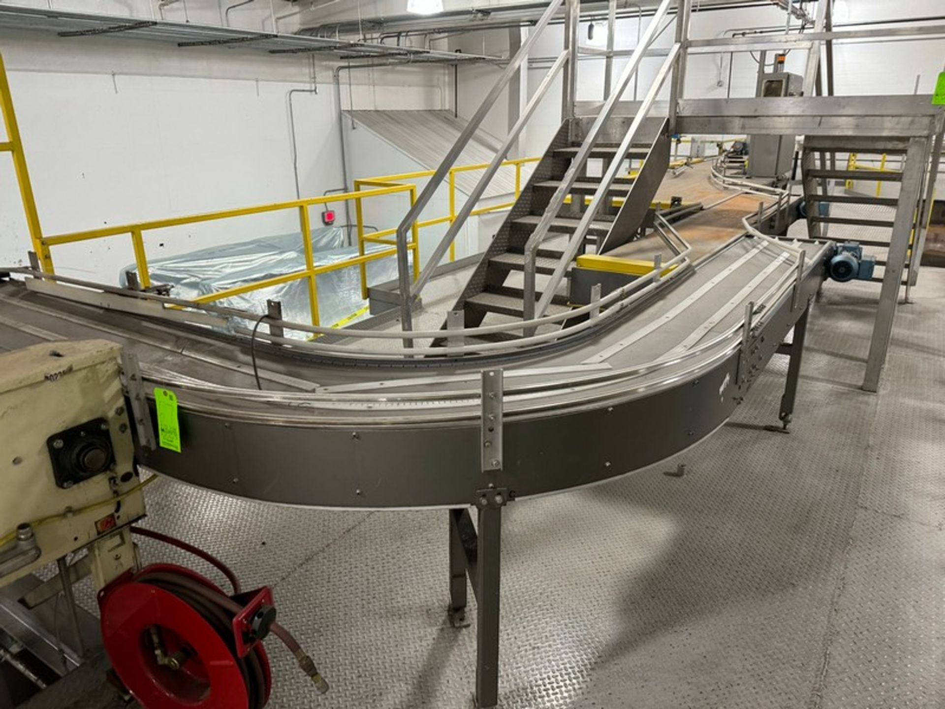 Goldco Discharge Accumulation Conveyor, with Guide Rails & Drives, with Control Panel (LOCATED IN - Image 7 of 7