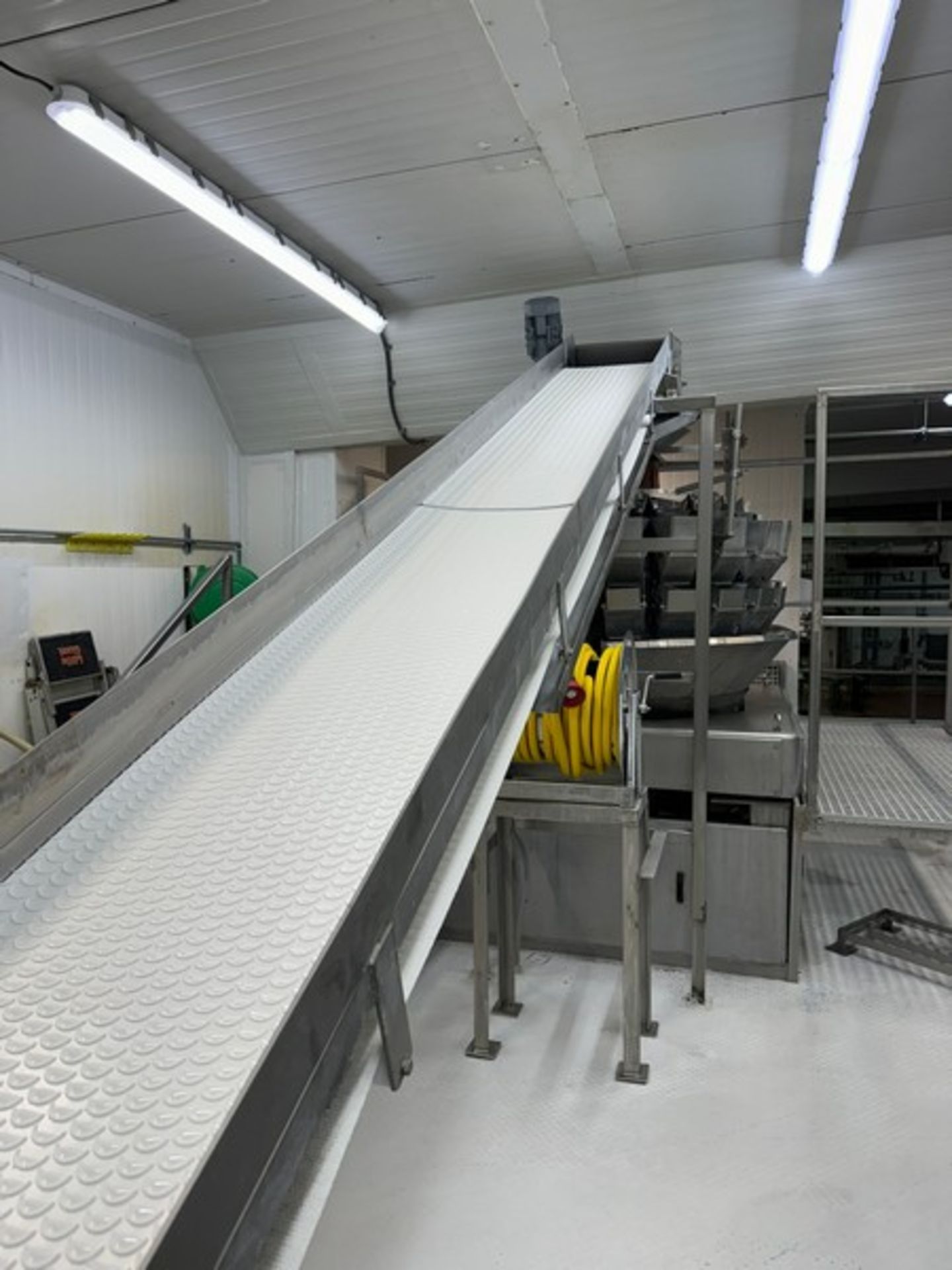 Incline Transfer Conveyor, with Aprox. 18” W Belt, with S/S Infeed Sides, Peak to Floor Dims.: - Image 2 of 8