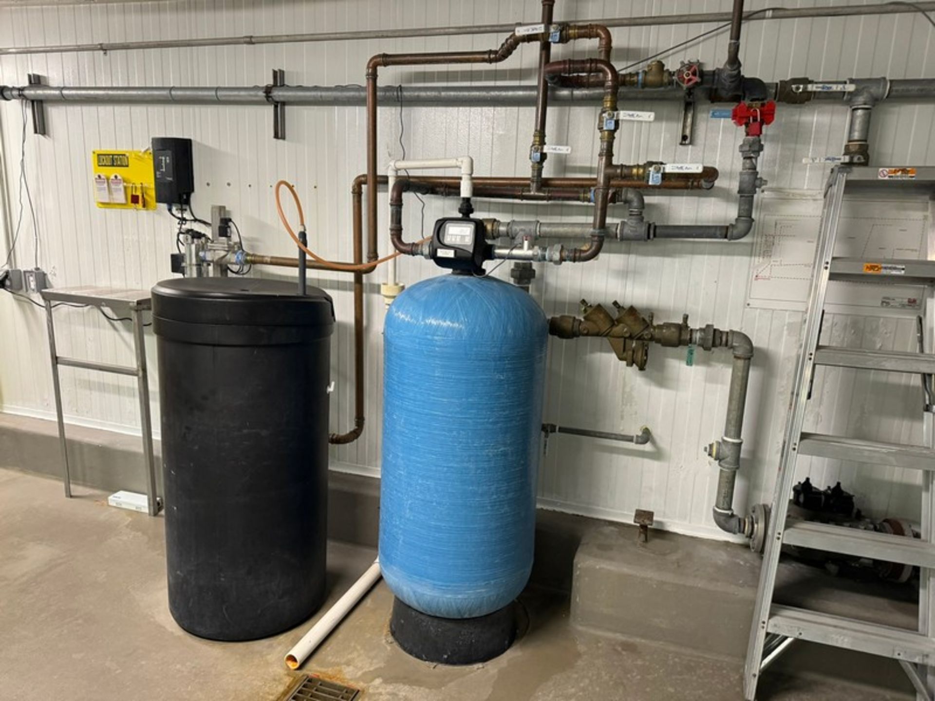 Single Tank Water Softener System, with Viqua UV Tube (LOCATED IN DECATUR, MI) - Image 2 of 2