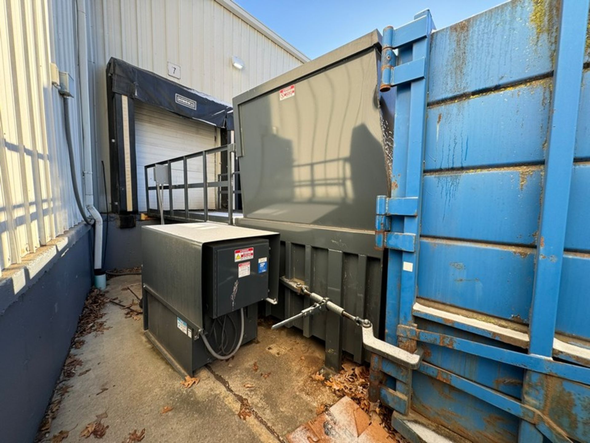 SP Industries Inc. Trash Compactor, with Hydraulic Motor & Drive (LOCATED IN DECATUR, MI) - Image 2 of 4