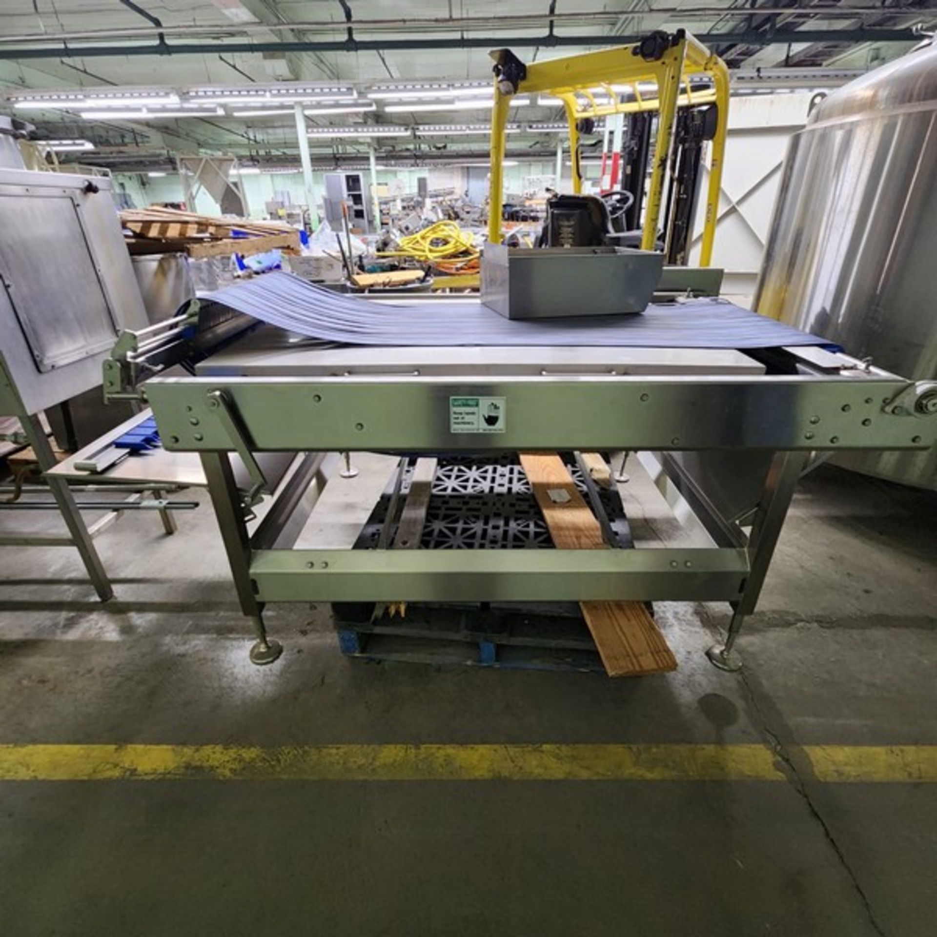 Rondo Dough Conveyor (Splitter/ Divider ) 208 volts, 3 ph.,60 hz 87''large x 8'long 32'' height. (