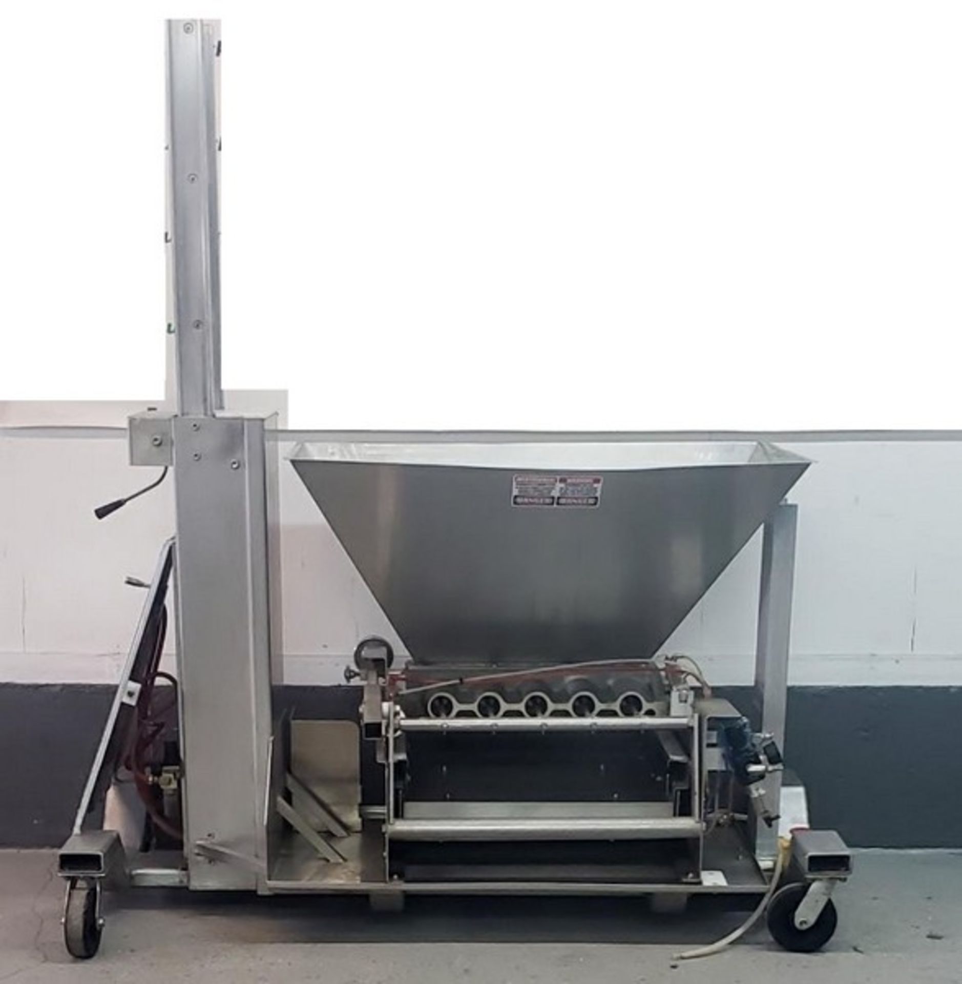 Hinds-Bock 5P-08WT Muffin Depositor on casters 39 gall Hopper Capacity, 8MFC Air Requirements. - Bild 3 aus 6