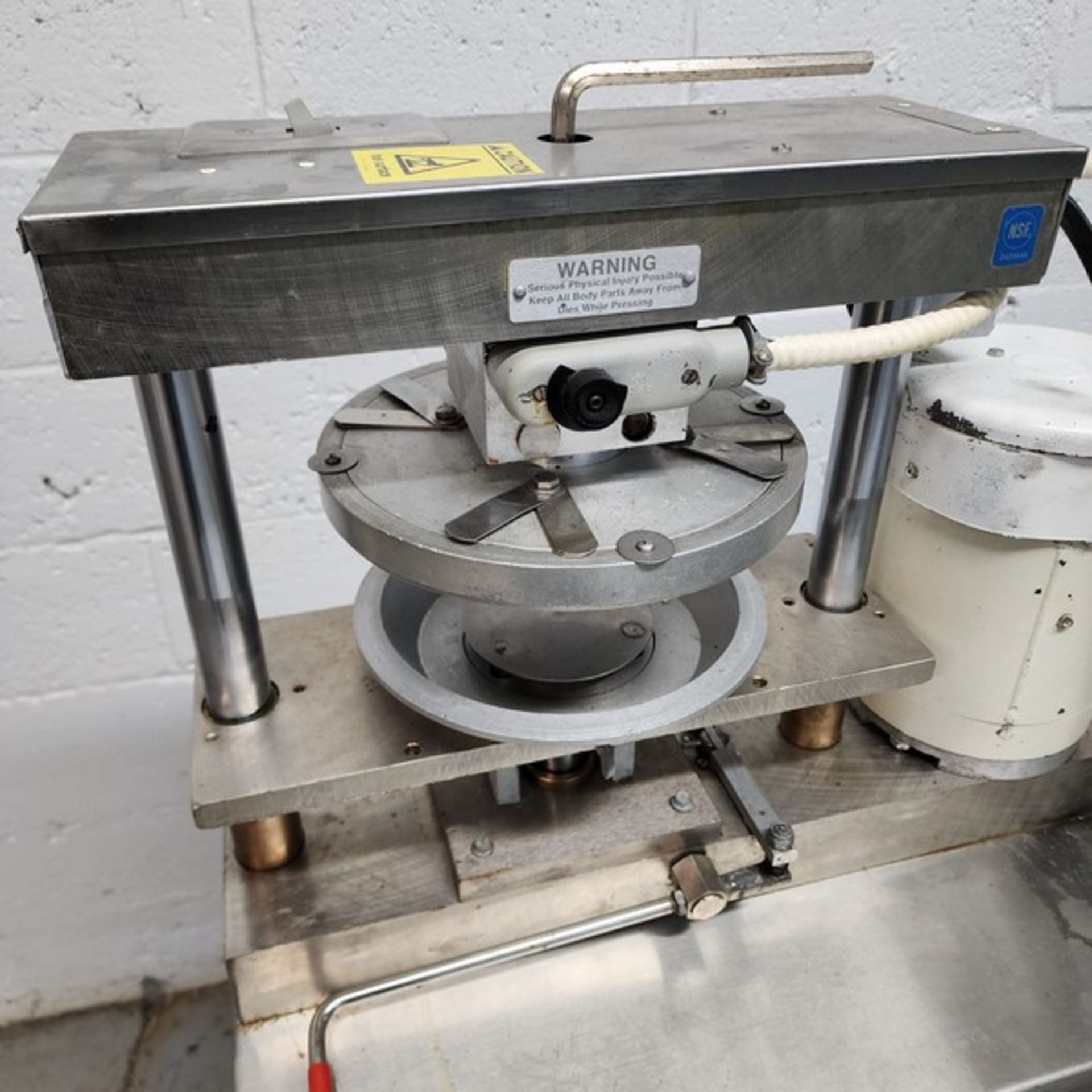 Comtec pie press model 1100 120 volts in good working condition (Item #103T) (Simple loading Fee $ - Image 6 of 6