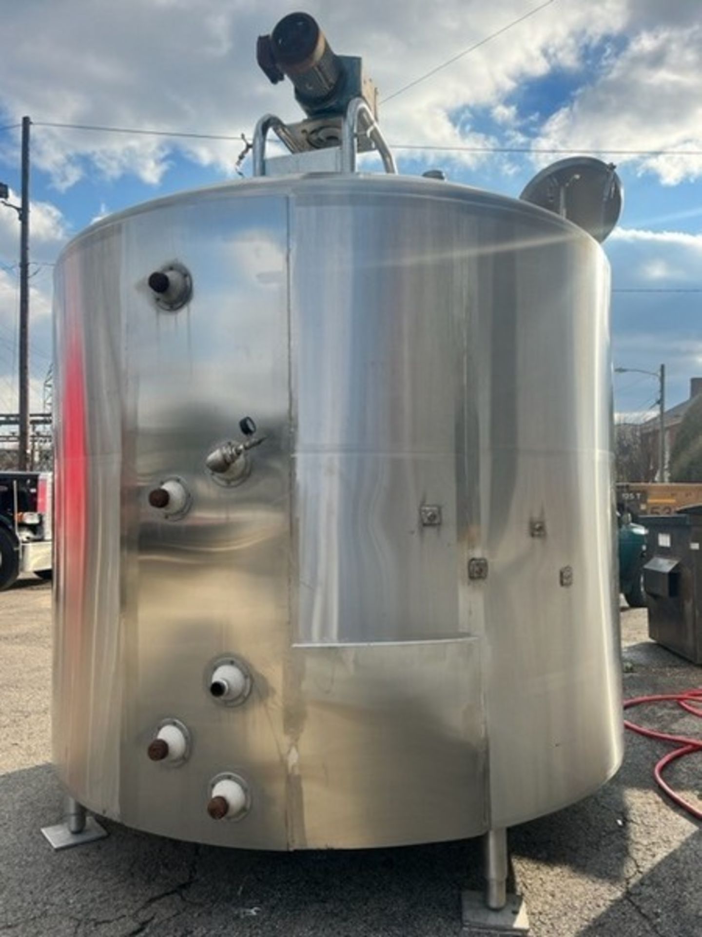 DCI 2,000 Gal. Jacketed Processor, S/N 91-D-38212-B with Vertical Wide Sweep Agitation, Jacketed - Image 2 of 7