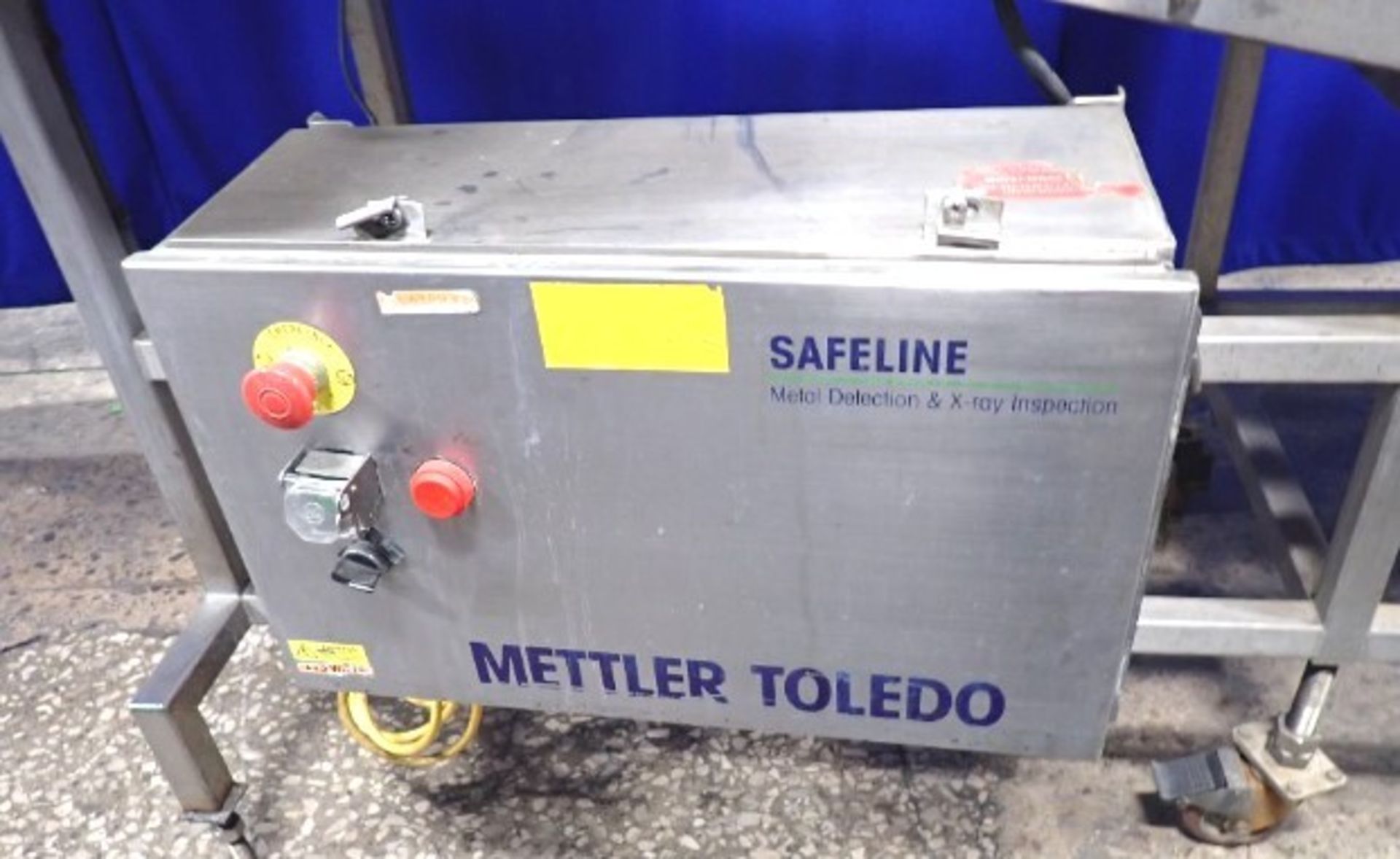Safeline Mettler Toledo S/S Sanitary Metal Detector, Model R-PRO, S/N 107068, Mfg. 2016, Opening - Image 5 of 7