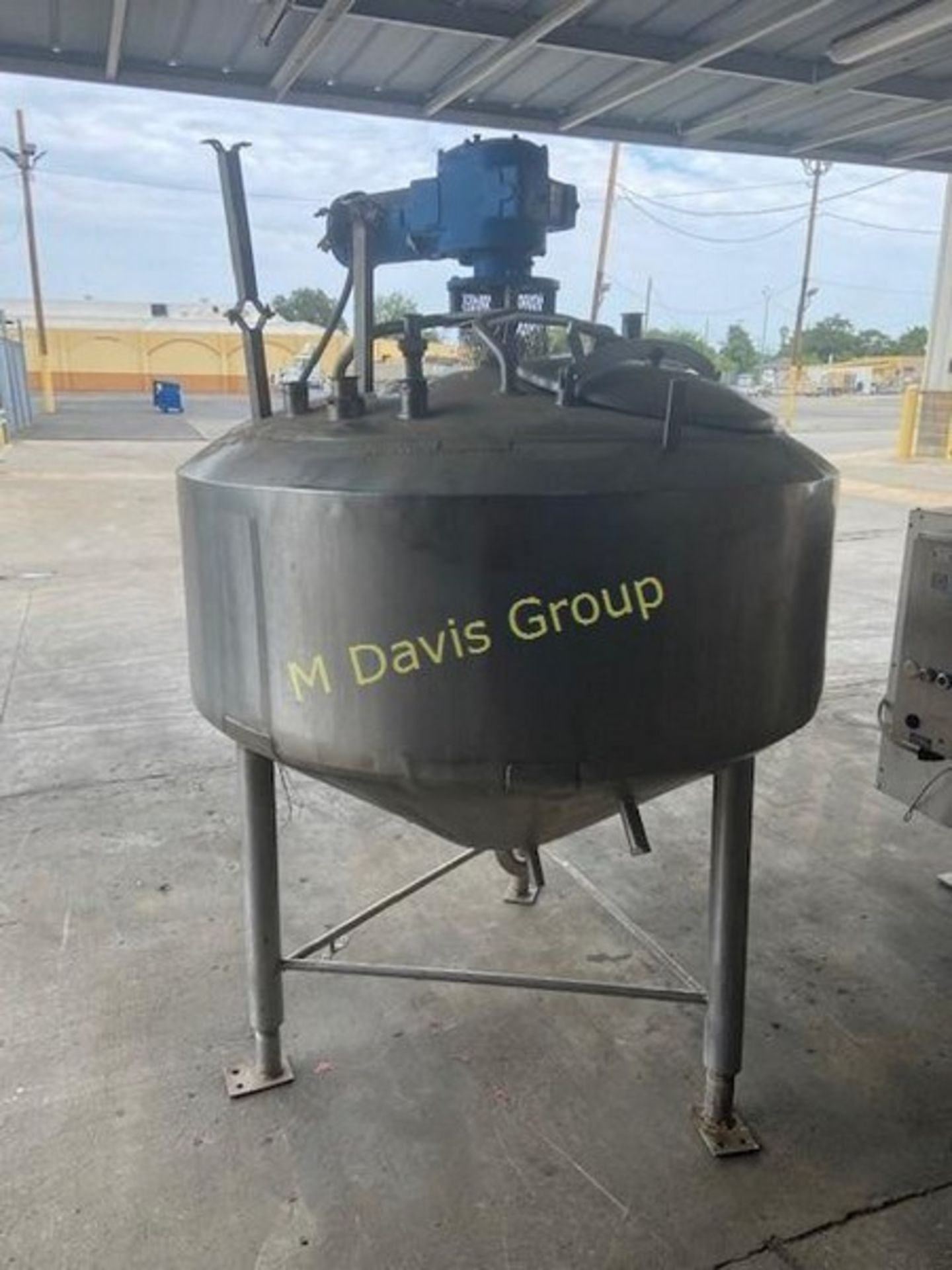 Aprox. 300 Gal. S/S Mix Tank, with S/S Agitation, with Baldor 5 hp Agitation, 1725 RPM Motor, - Image 4 of 5