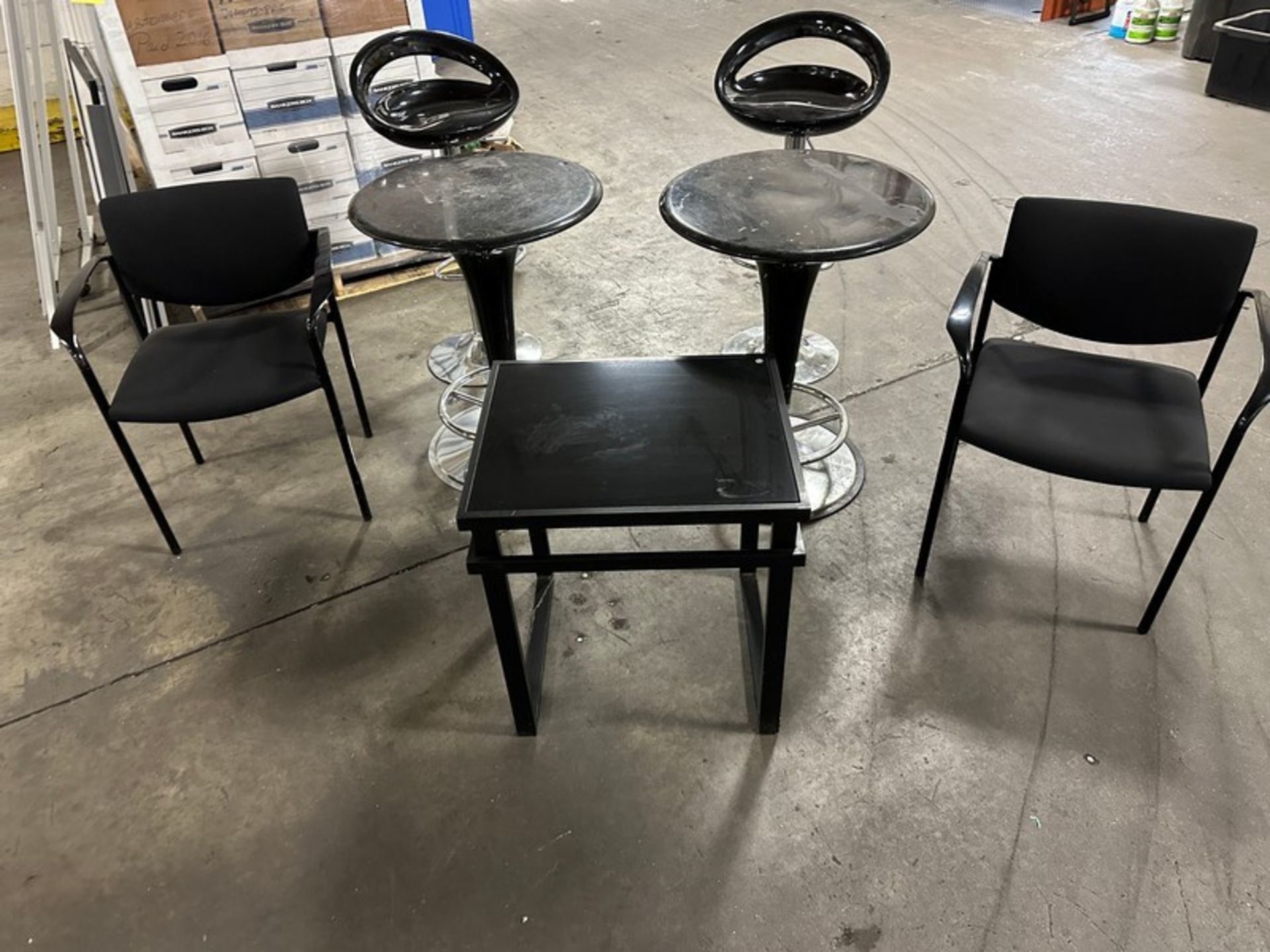 Tables & Chairs: LOT Assorted (Located East Rutherford, NJ) (NOTE: REMOVAL 2-DAYS ONLY THURSDAY/