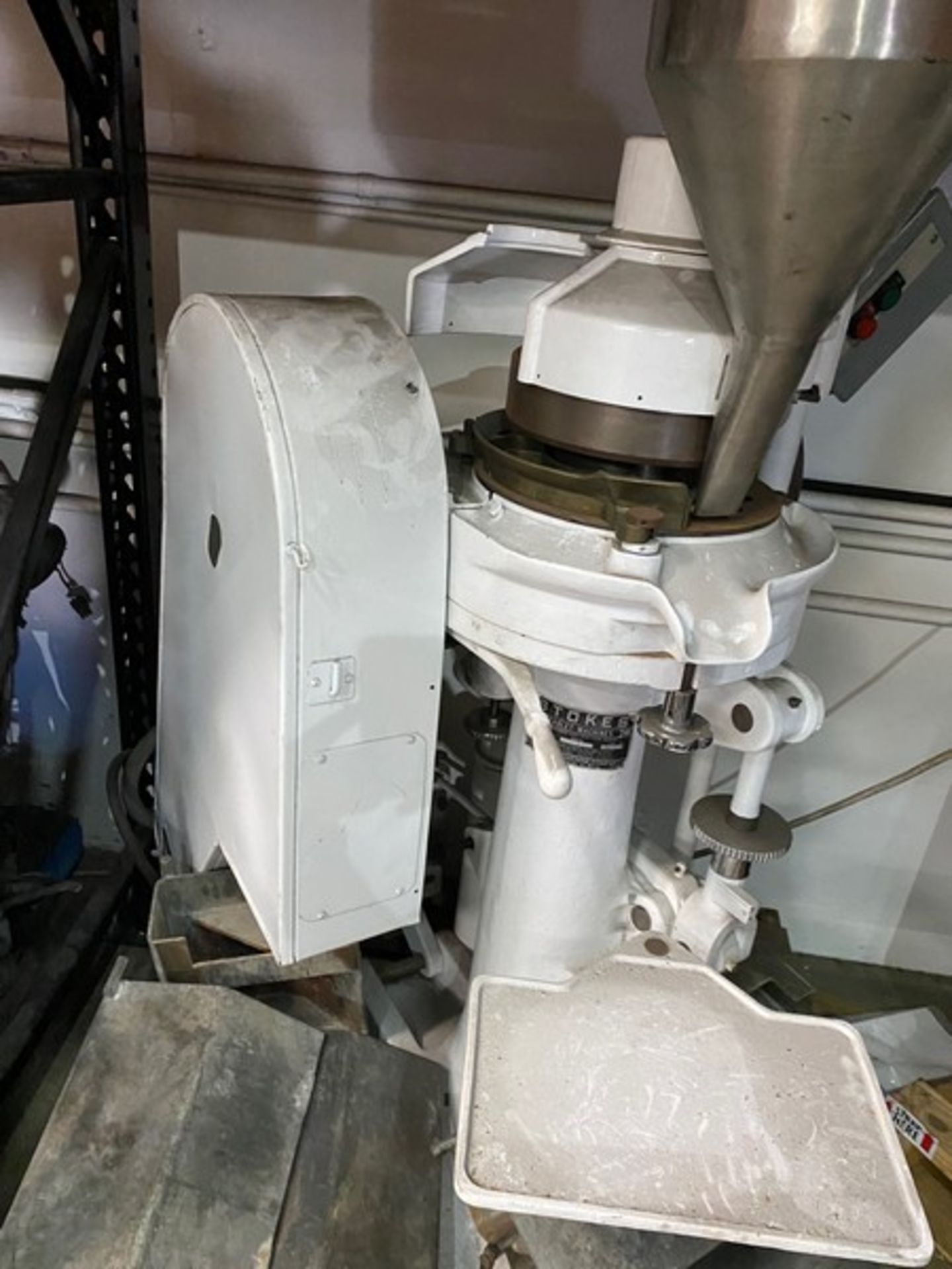 Stokes B2 Tablet Press. Maximum operating pressure is 4 Tons. Maximum depth of fill is 11/16". - Image 7 of 8