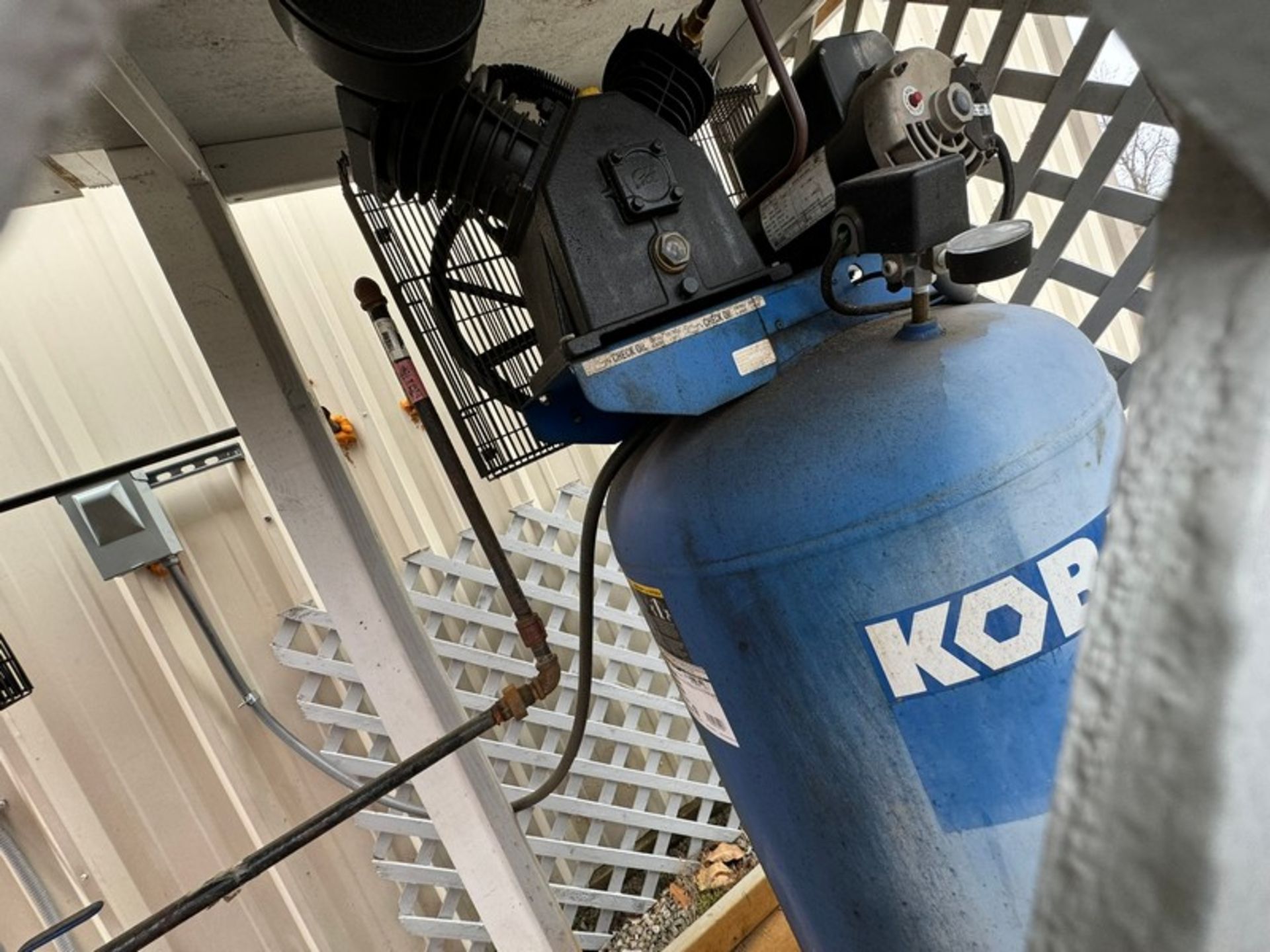 Kobalt Air Compressor, with Air Dryer (LOCATED IN MOUNT HOME, AR) - Image 3 of 5