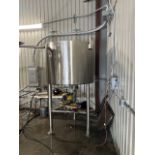 Lee 200 Gallon Kettle, Stainless Steel, Last Used in Cosmetics (Loading Fee $500) (Located FOB