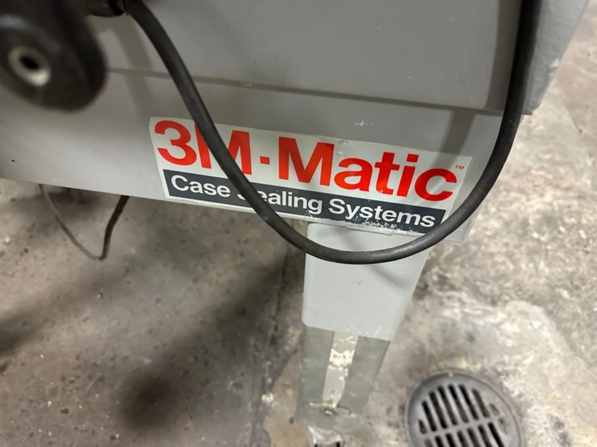 Case Sealer: 3M-Matic Model 800a System (Located East Rutherford, NJ) (NOTE: REMOVAL 2-DAYS ONLY - Image 4 of 8