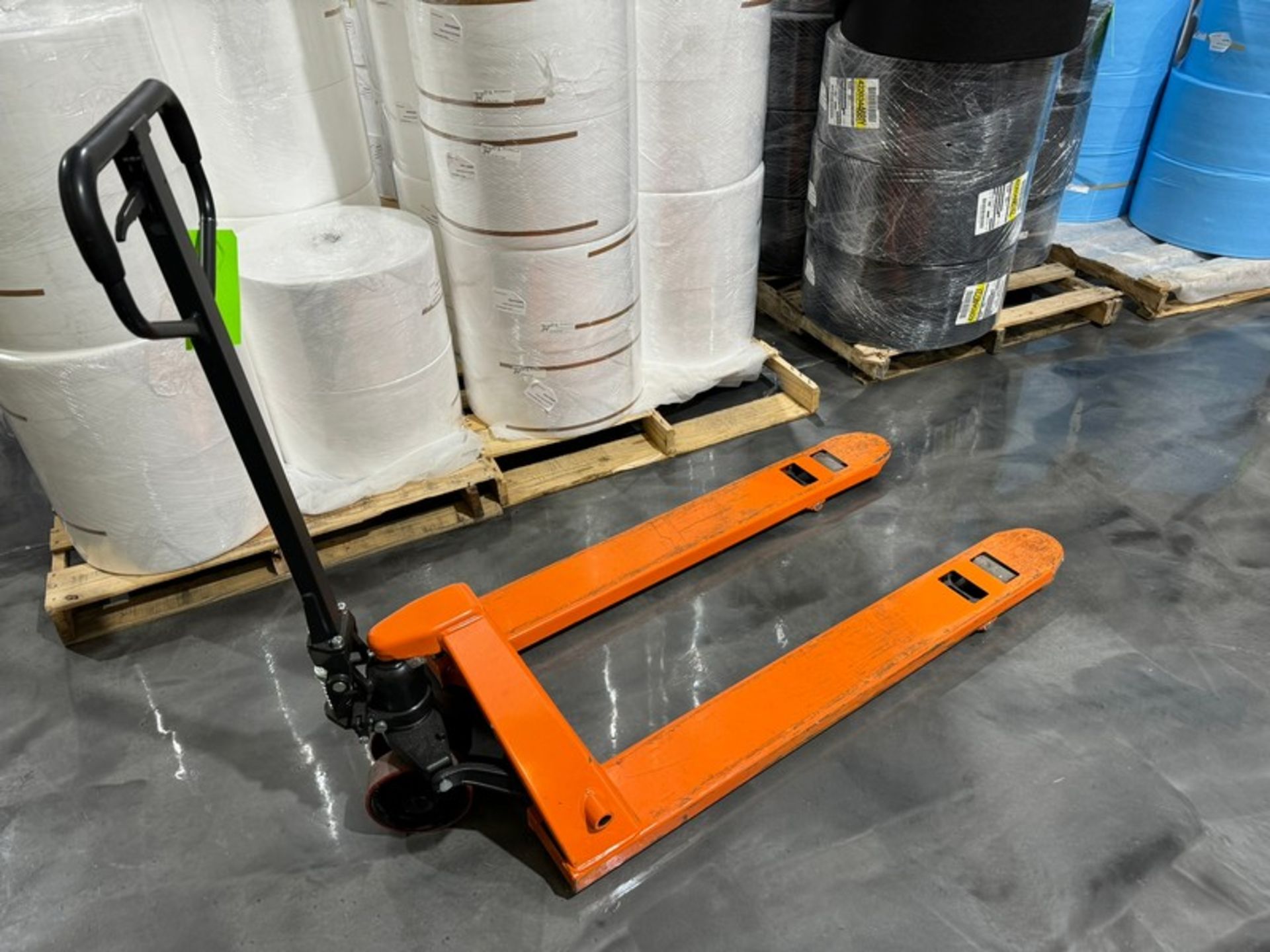 Hydraulic Pallet Jack (LOCATED IN MOUNT HOME, AR) - Image 2 of 3