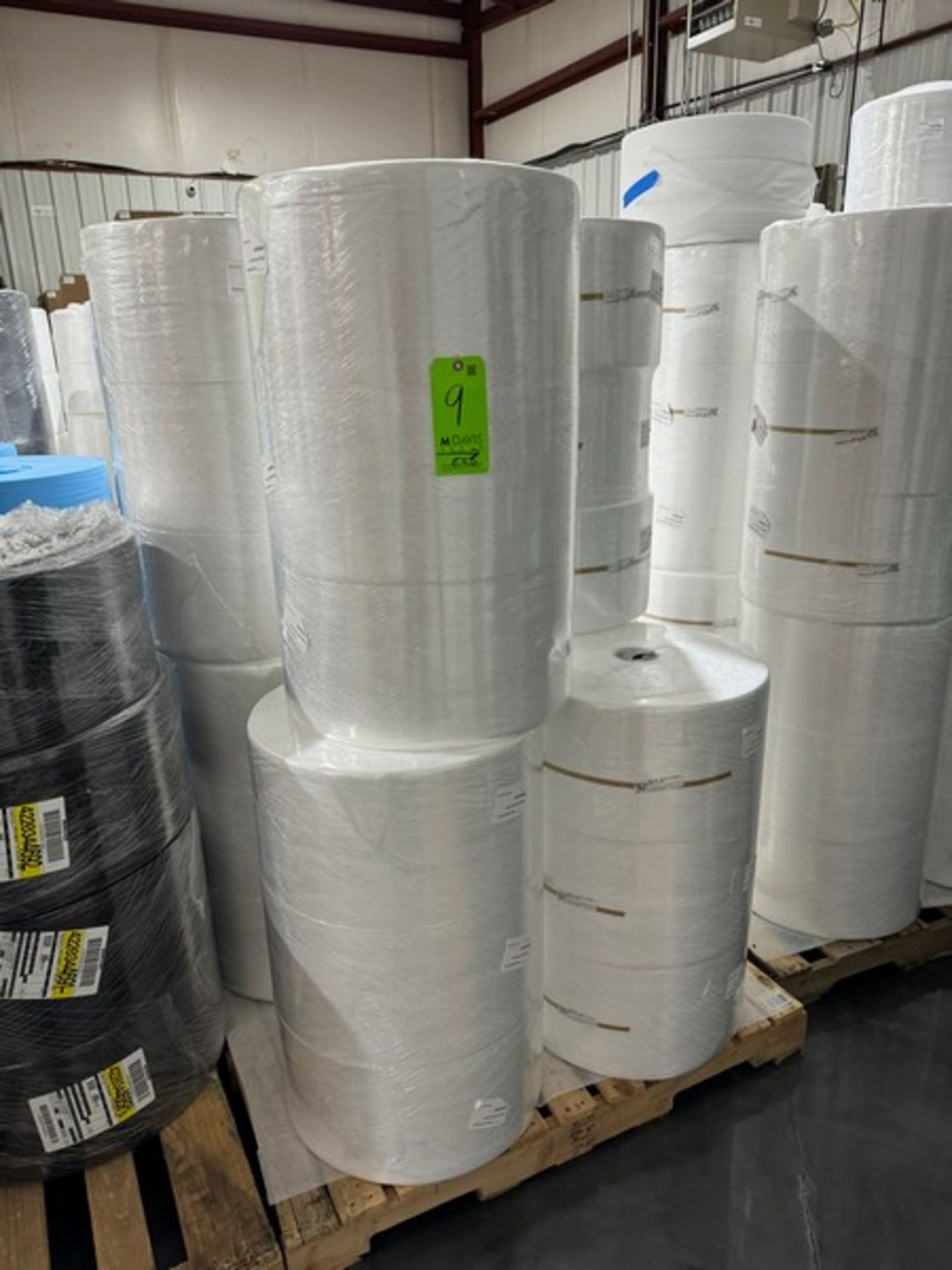 (96) Rolls of NEW Spun Bond, On 4-Pallets (LOCATED IN MOUNT HOME, AR) - Image 2 of 6