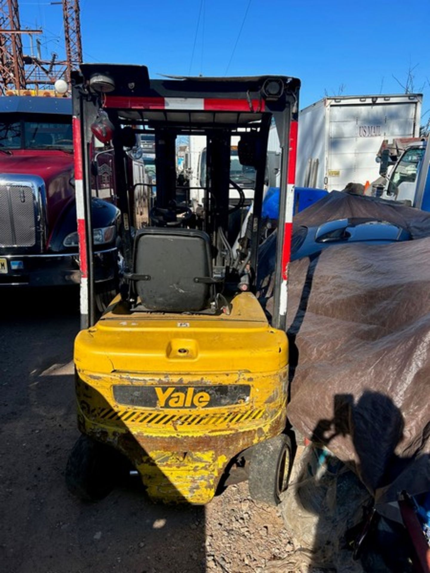 2010 Yale 4,000 lb. Electric Forklift, Model ERP040VFN3TE082, S/N A955N01528H, Volt - Bild 6 aus 10