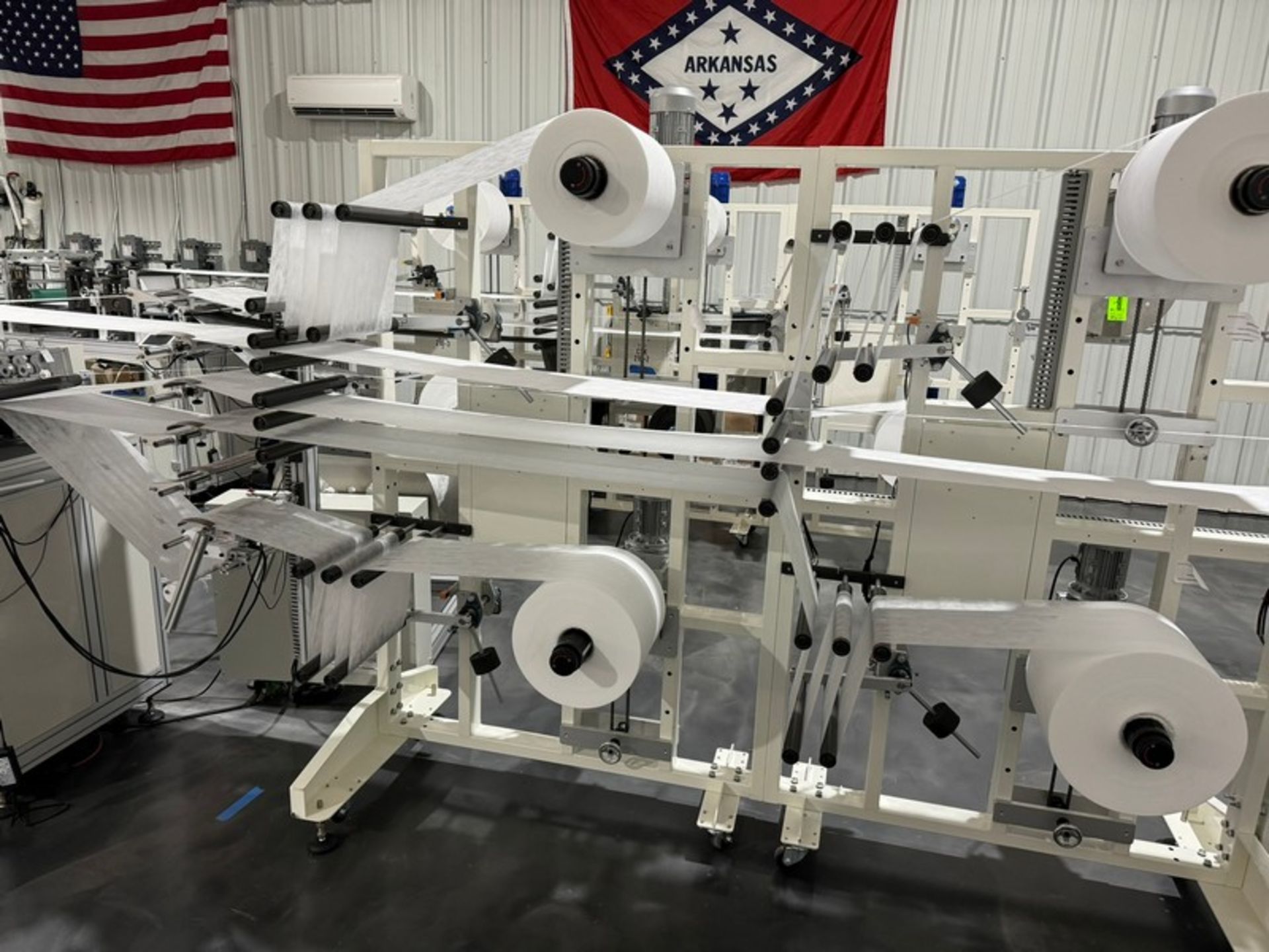 BULK BID: 2022 KYD Automatic 4,000 Units Per Hour Mask Manufacturing Line, Includes Lots 2-5 ( - Image 20 of 58