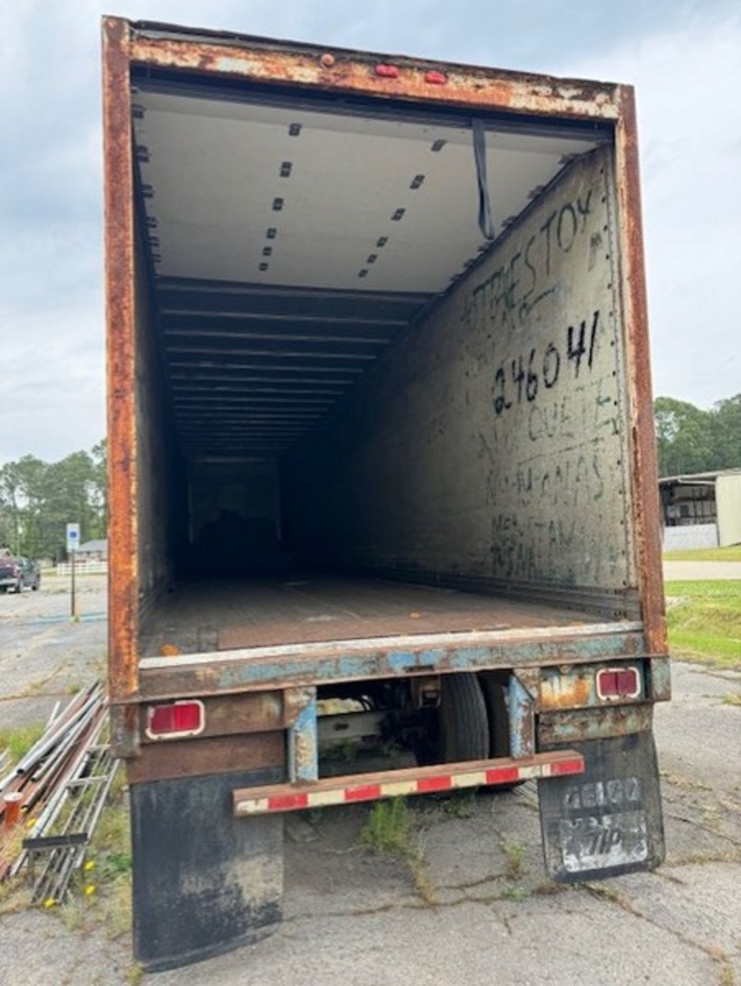 Aprox. 53 ft. Dry Van Trailer with Like New Roll Up Door (NOTE: Currently Not Road Worthy; Sold - Image 4 of 4