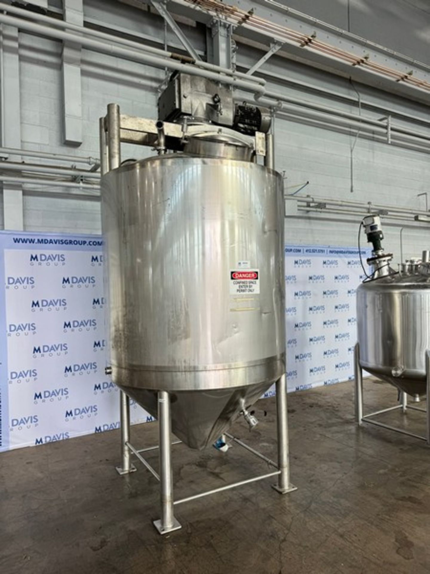 Mueller Aprox. 800 Gal. S/S Vertical Tank, S/N H39152-1, with Jacketed Cone Bottom, Vessel Dims.: