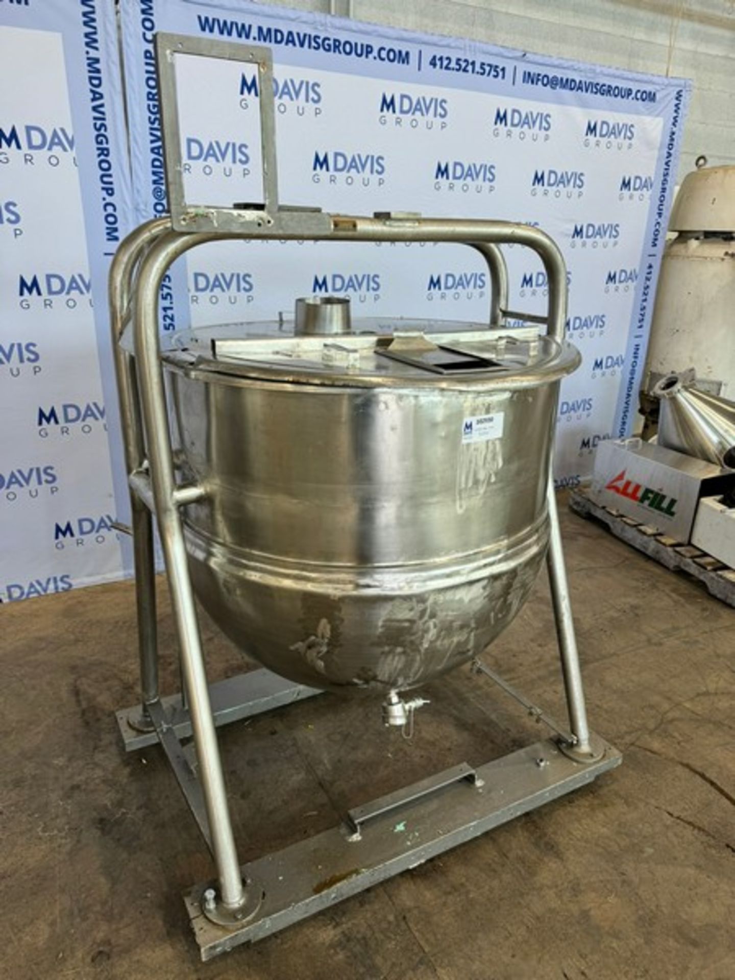 Aprox. 125 Gal. S/S Kettle, with S/S Agitation Bridge, with (2) S/S Lids, Mounted on S/S Portable - Image 2 of 7