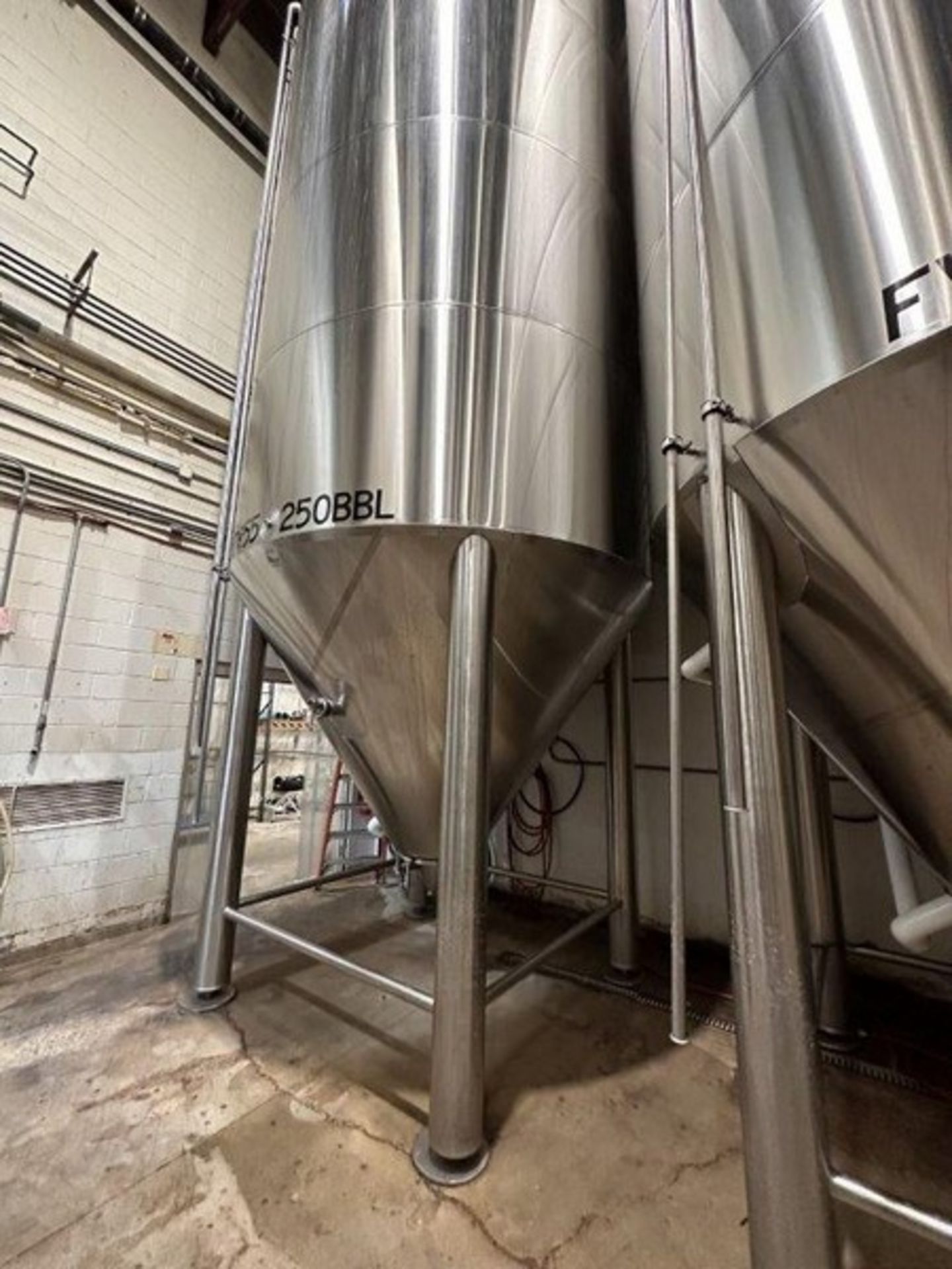 250 BBL (10178 Gallon) Vertical Cone Bottom 304 Stainless Steel Jacketed Vessel. Manufactured by - Image 3 of 16