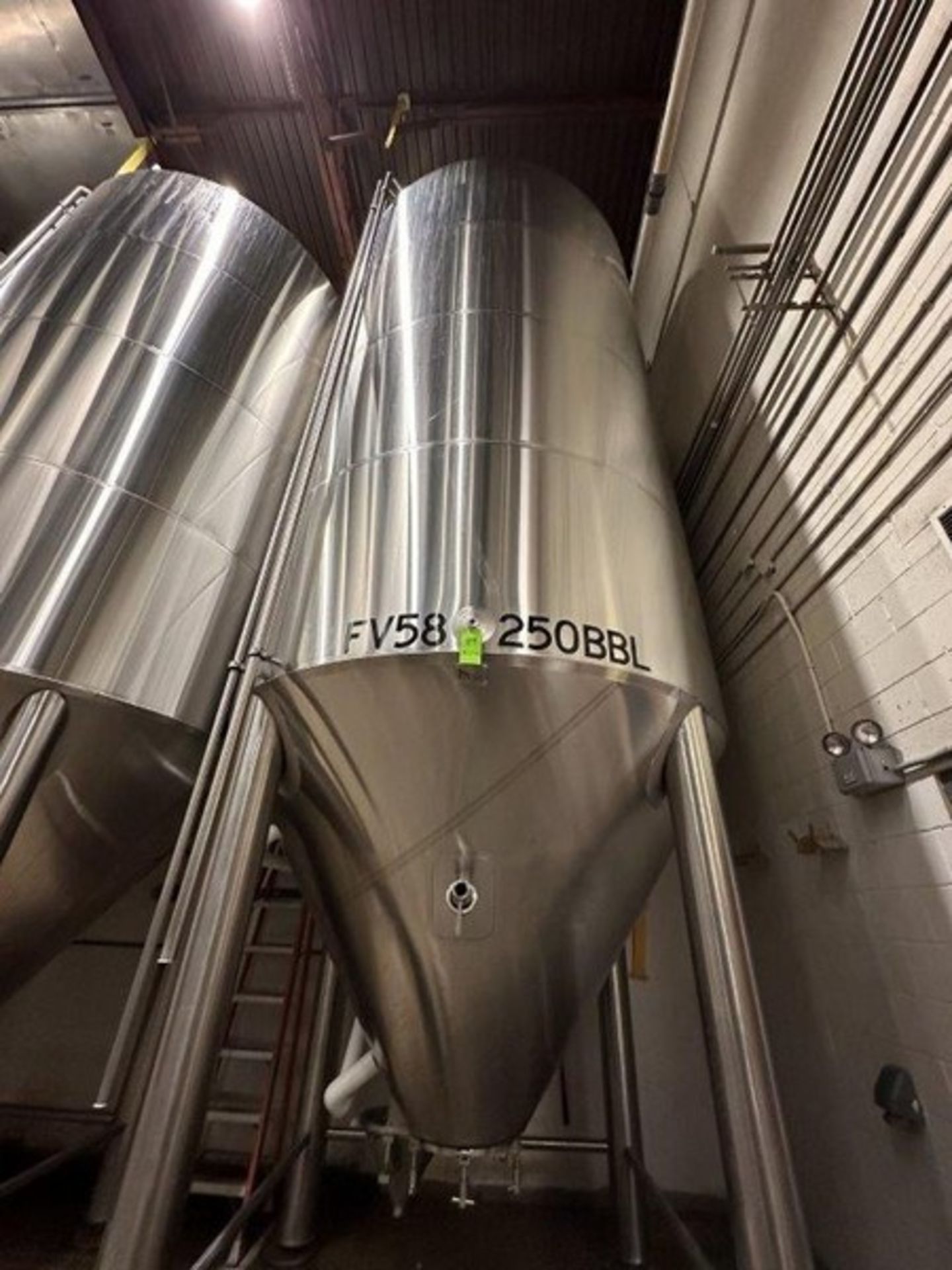 250 BBL (10178 Gallon) Vertical Cone Bottom 304 Stainless Steel Jacketed Vessel. Manufactured by - Image 12 of 16