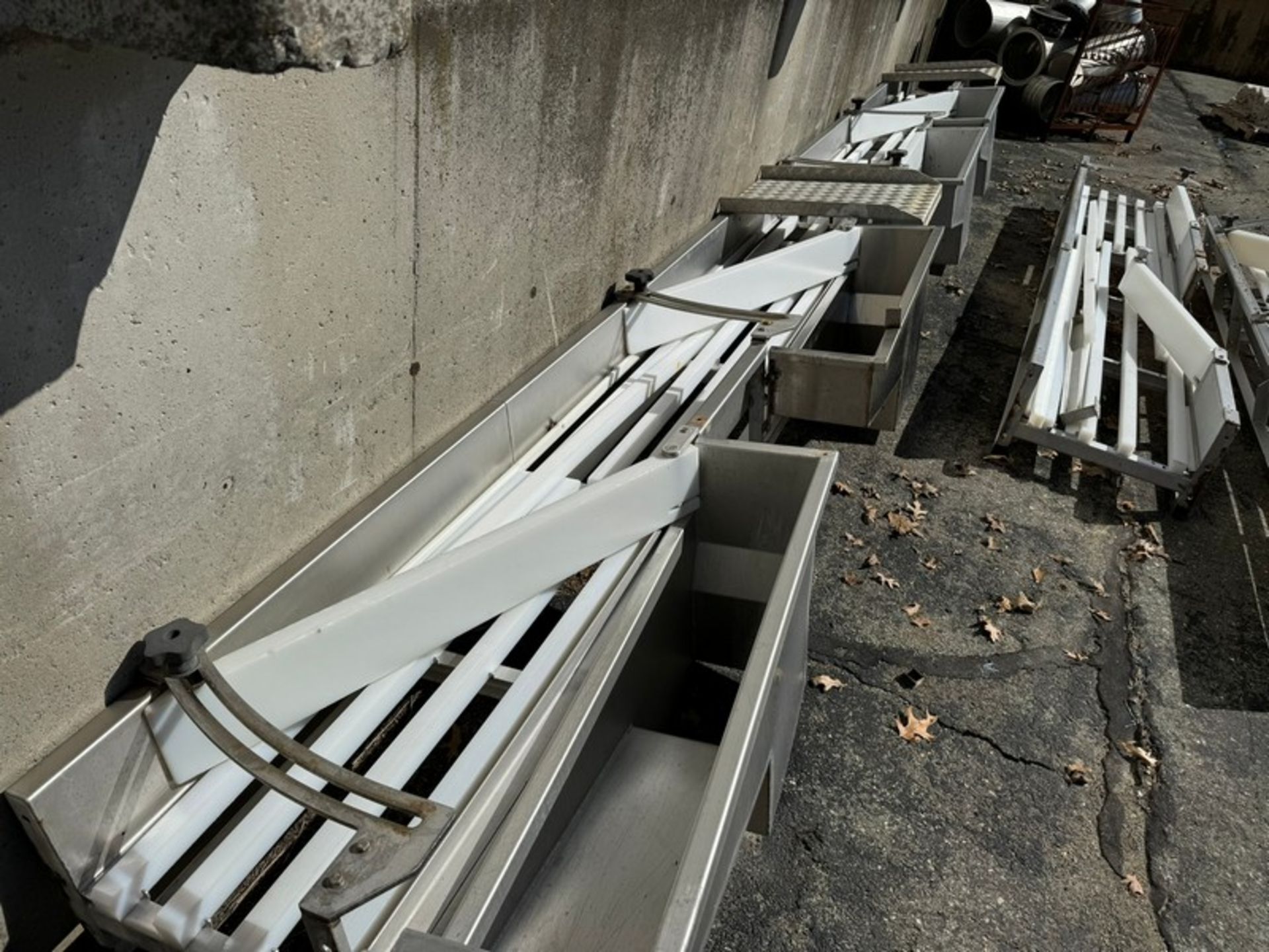 1-Section of Straight Waste Conveyor - Image 6 of 6