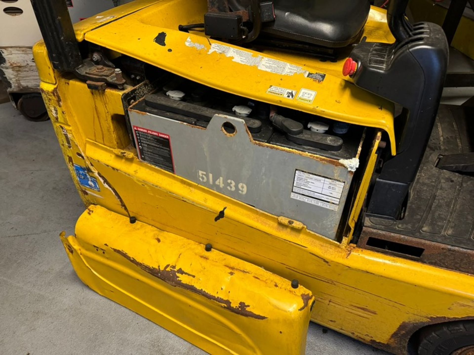 YALE 3,450 lbs. Sit-Down Electric Forklift - Image 2 of 11