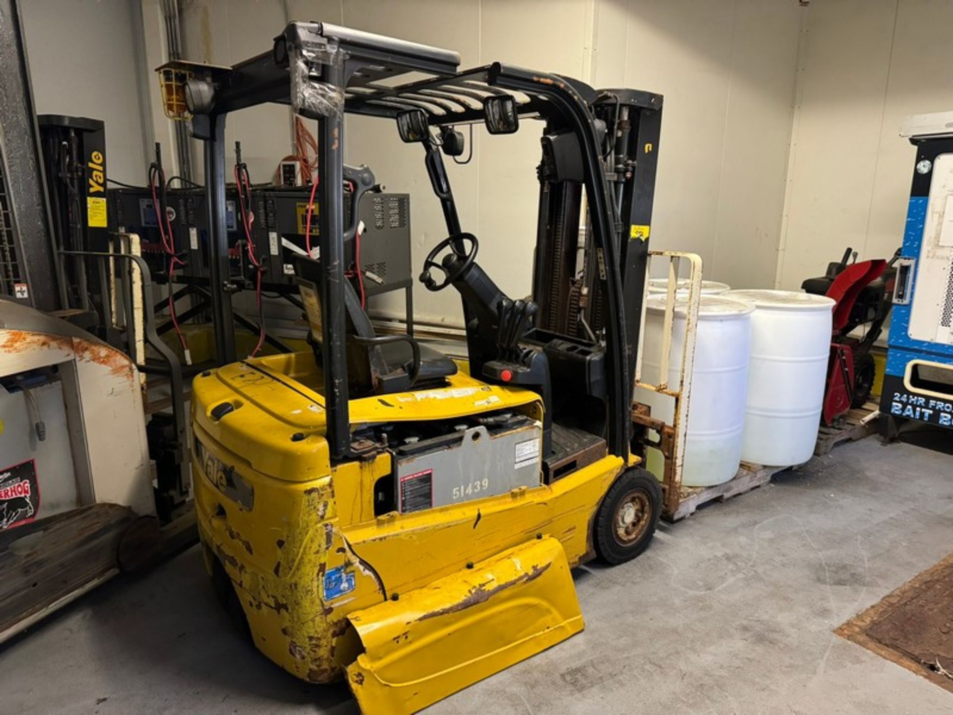 YALE 3,450 lbs. Sit-Down Electric Forklift