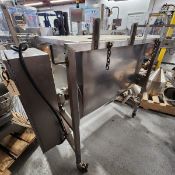 **** Ishiida Scale (Item #102H) (Located Huntingdon, Quebec, Canada) (Simple loading fee $400