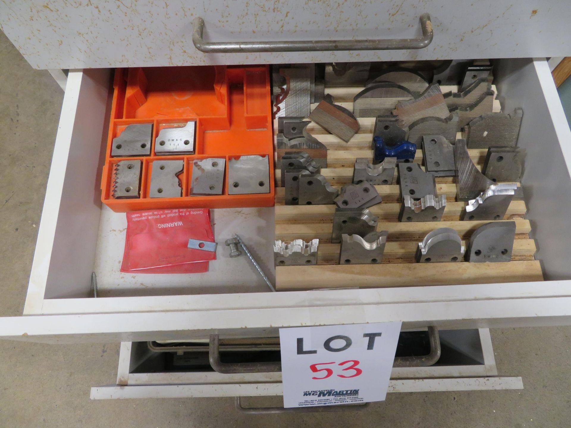LOT including shaper cutting heads, knives and accessories with cabinet - Image 3 of 4